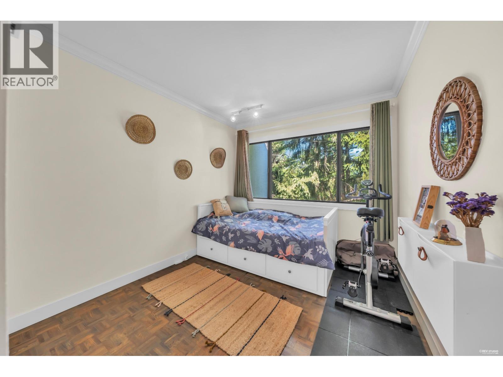 7 7321 Montecito Drive Property Photo 19