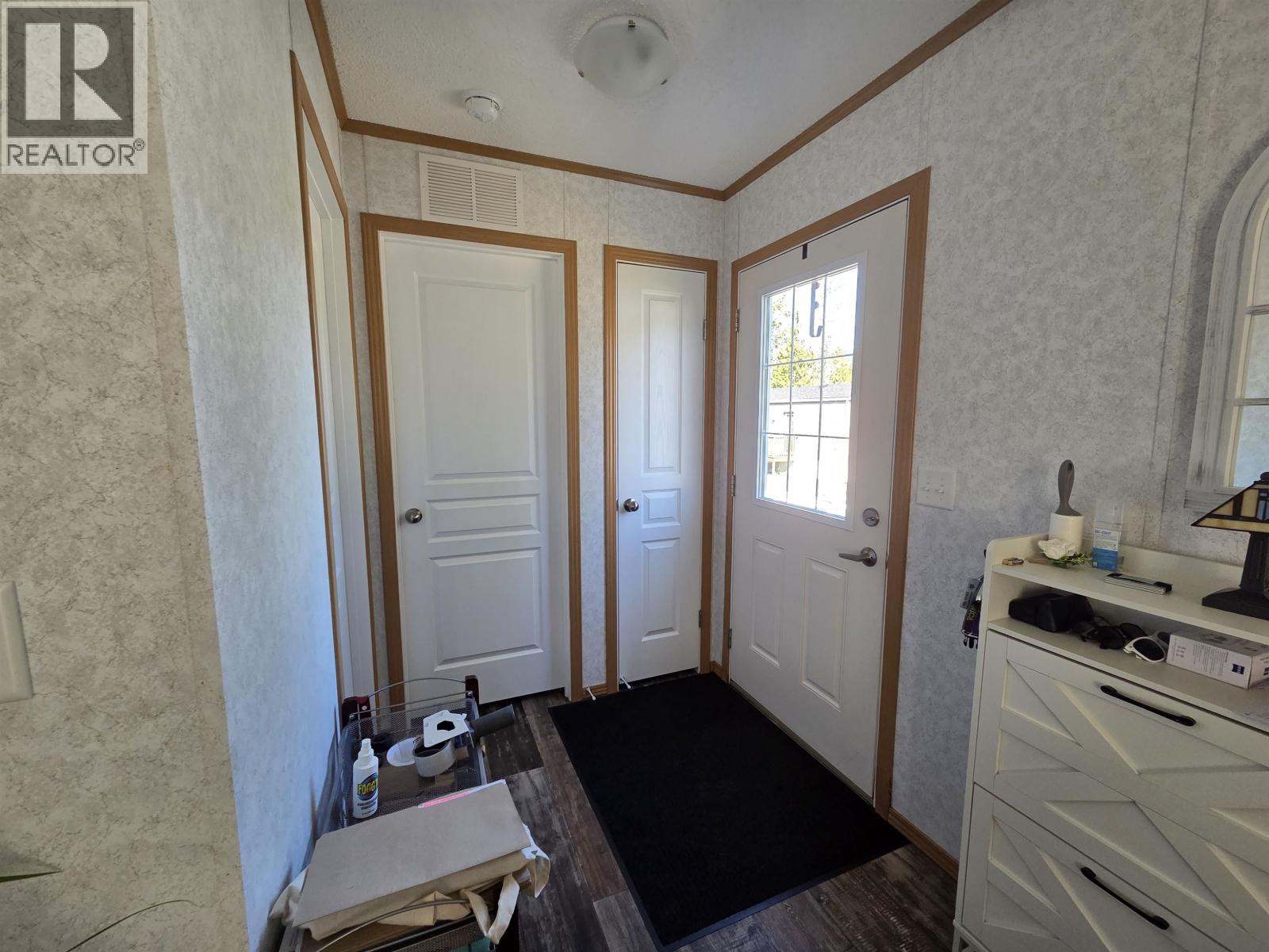 121 5204 Ackroyd Street Property Photo 12
