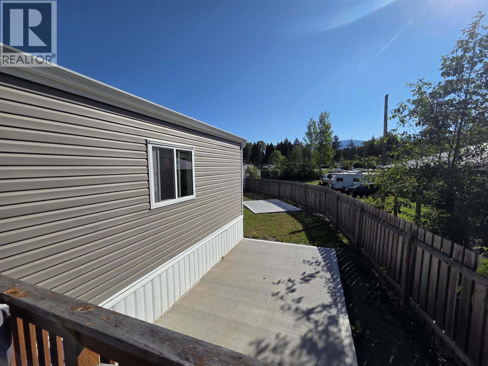 121 5204 Ackroyd Street Property Photo 15