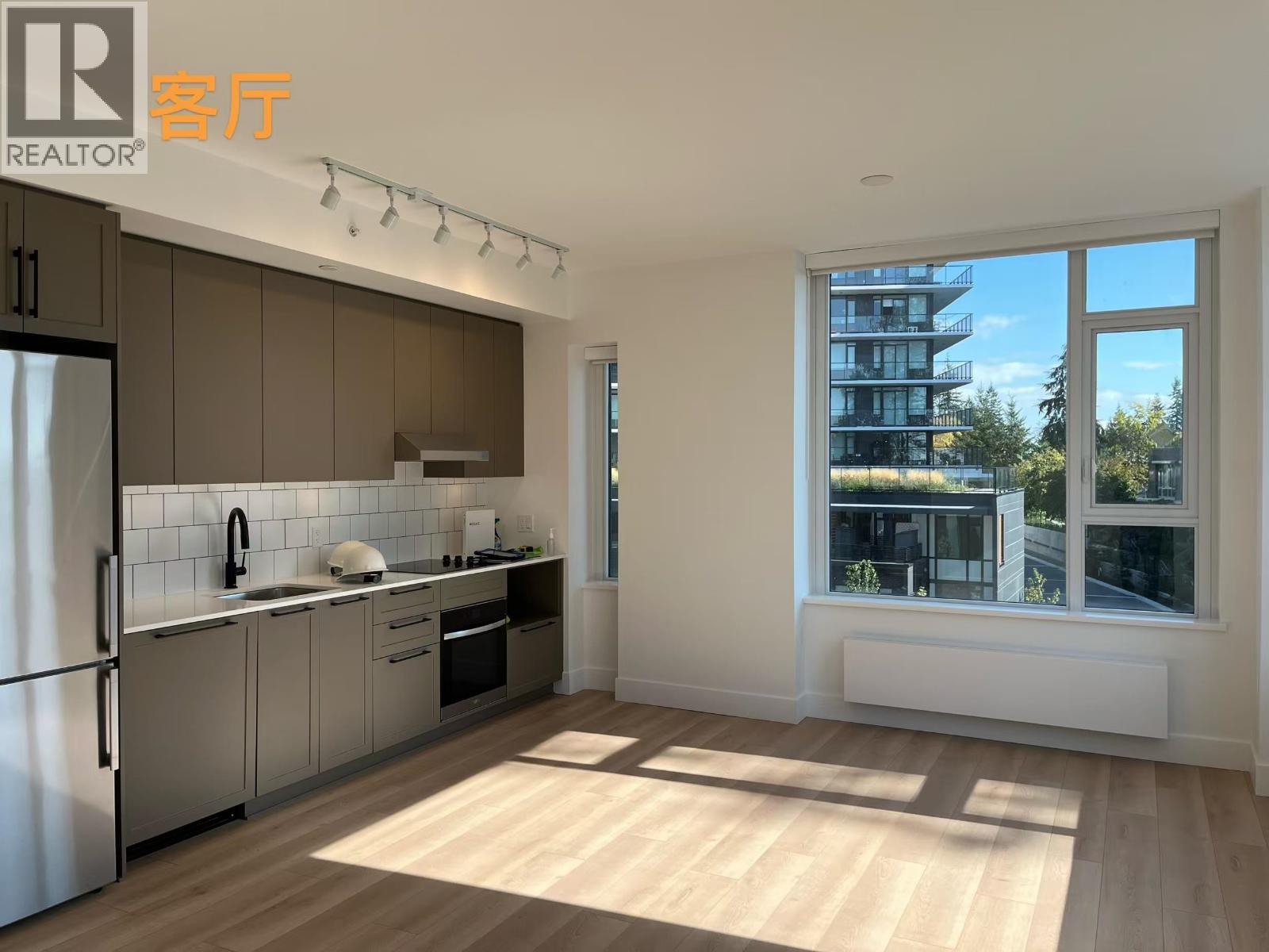5xx 8750 University Crescent Property Photo 8