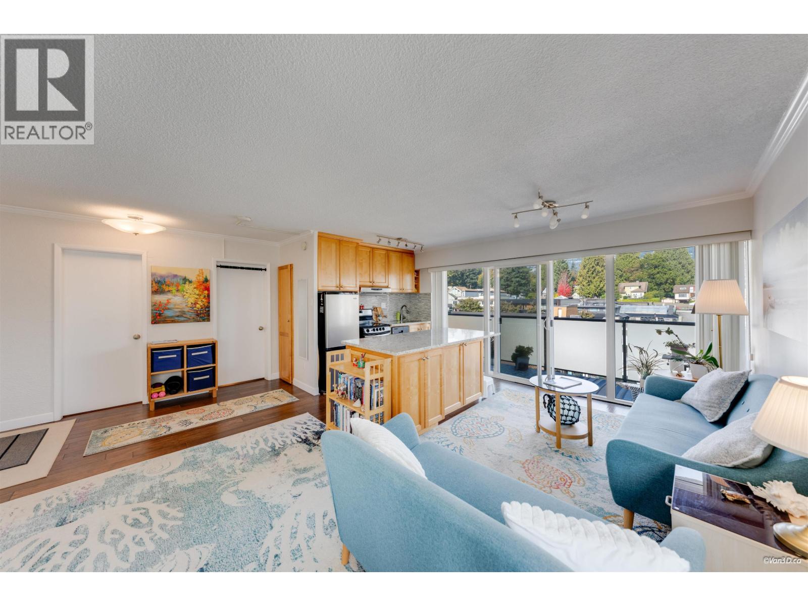 403 1845 Bellevue Avenue Property Photo 10