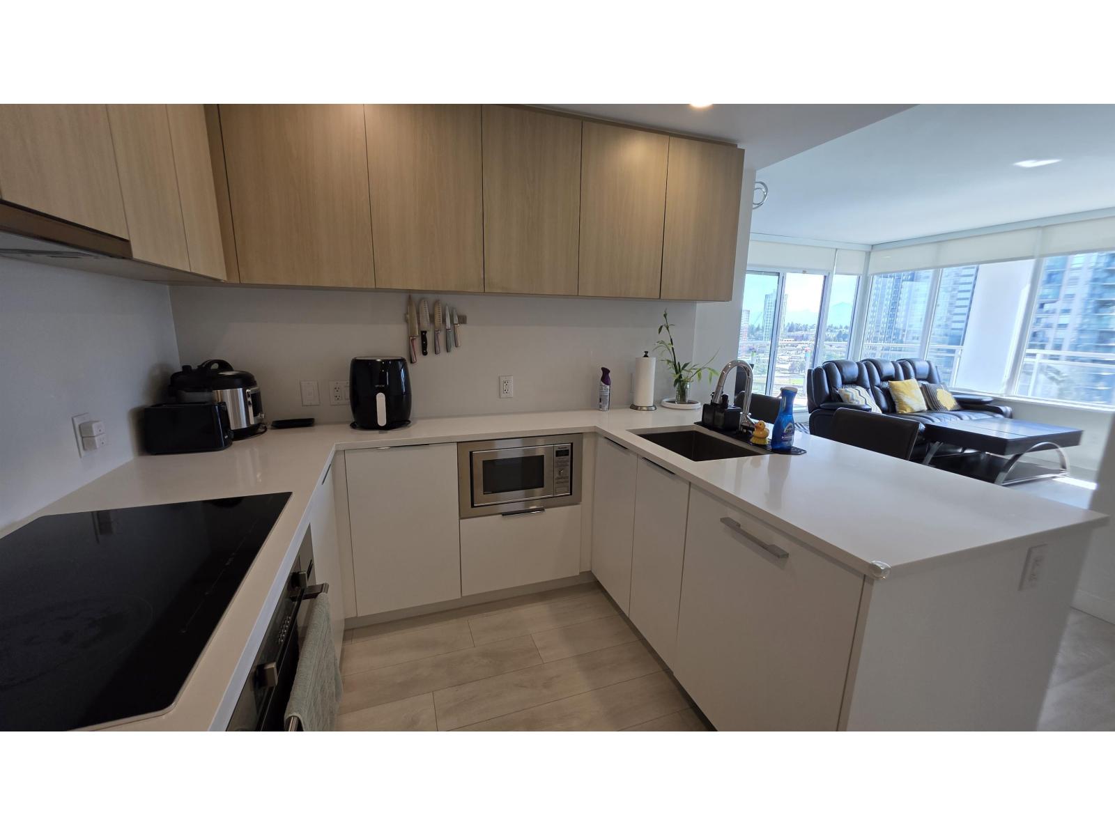 1403 13318 104 Avenue Property Photo 14