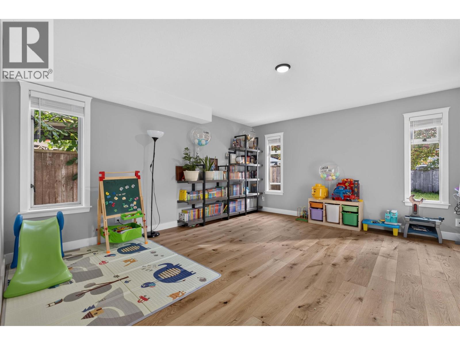 11908 Meadowlark Drive Property Photo 20