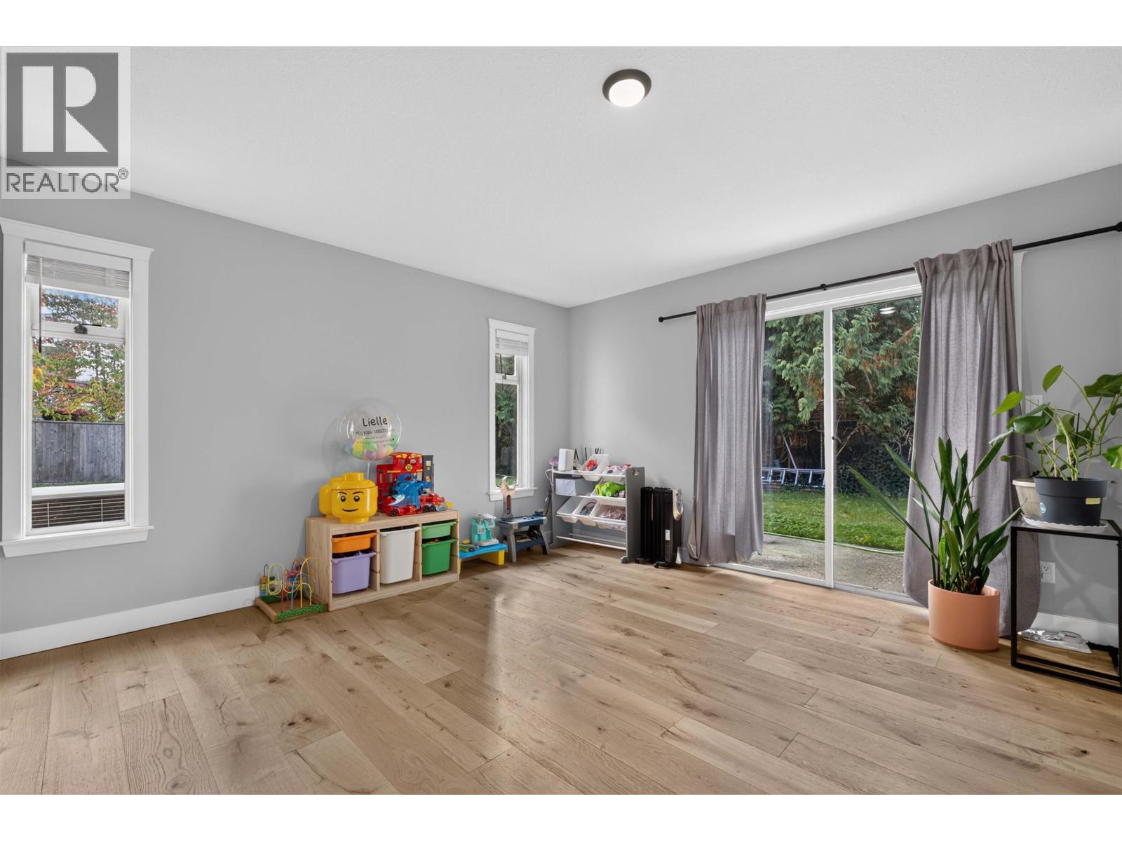 11908 Meadowlark Drive Property Photo 21
