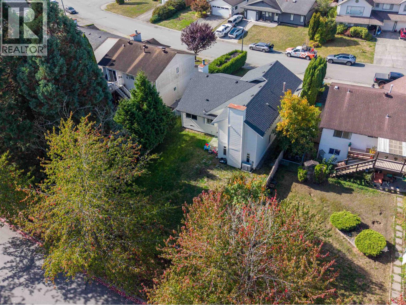 11908 Meadowlark Drive Property Photo 38