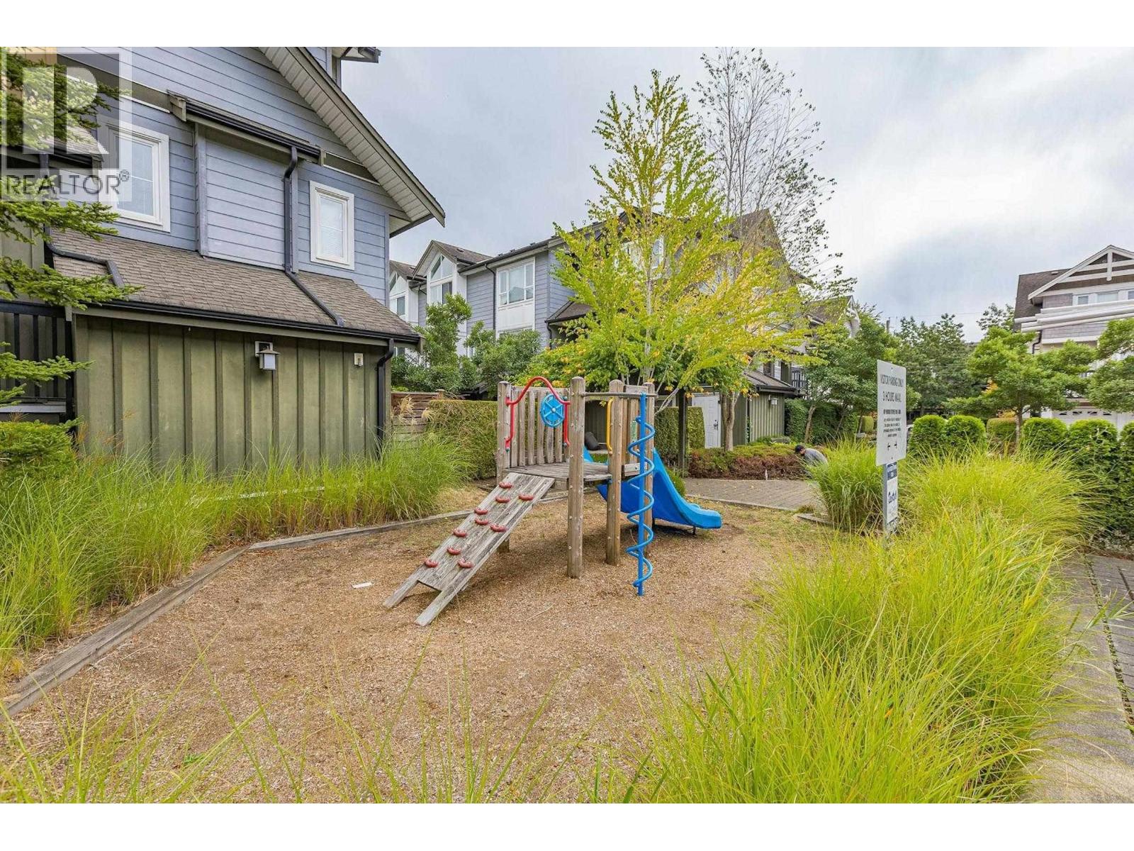 9551 Ferndale Road Property Photo 7