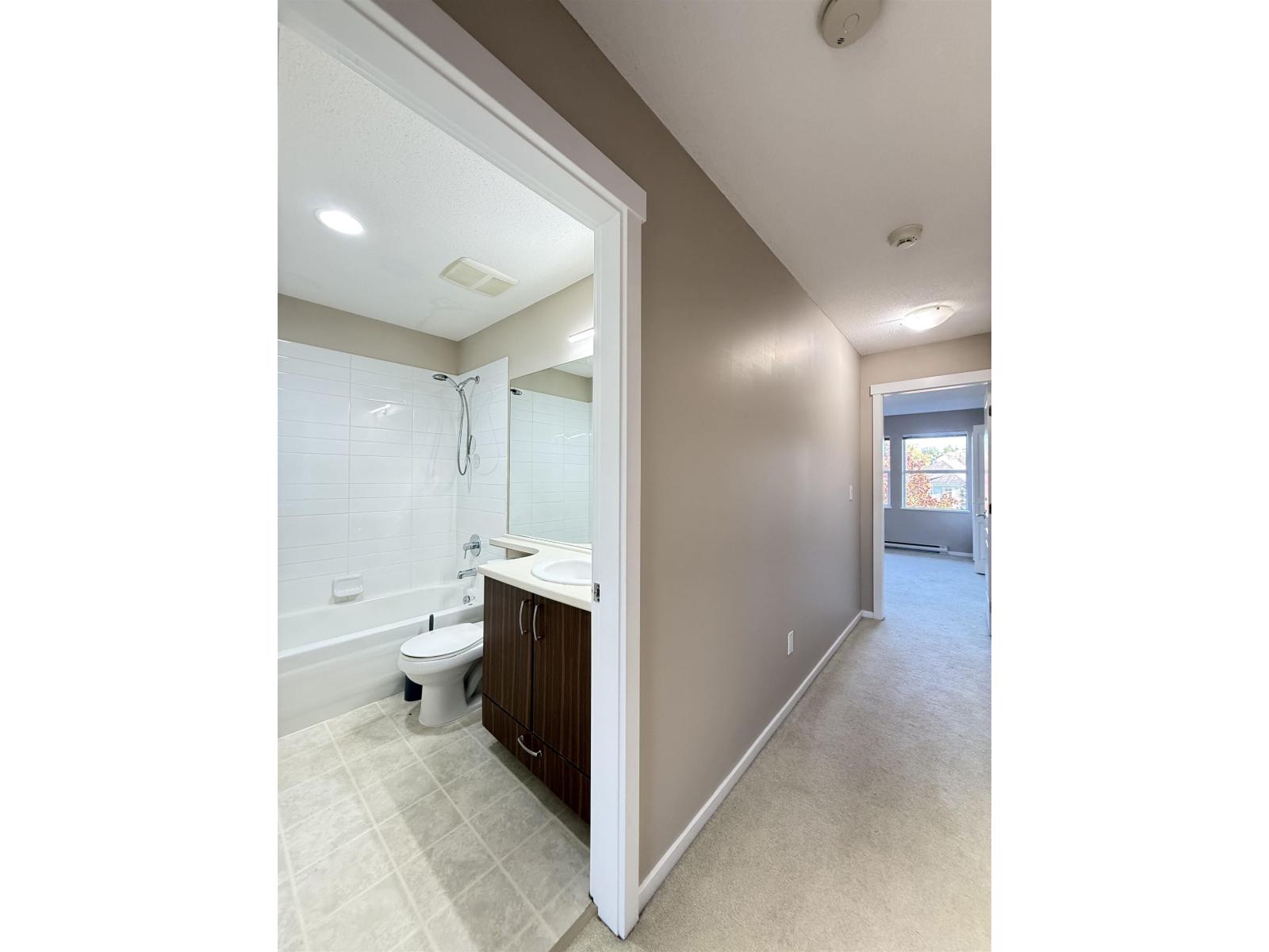 41 10415 Delsom Crescent Property Photo 11