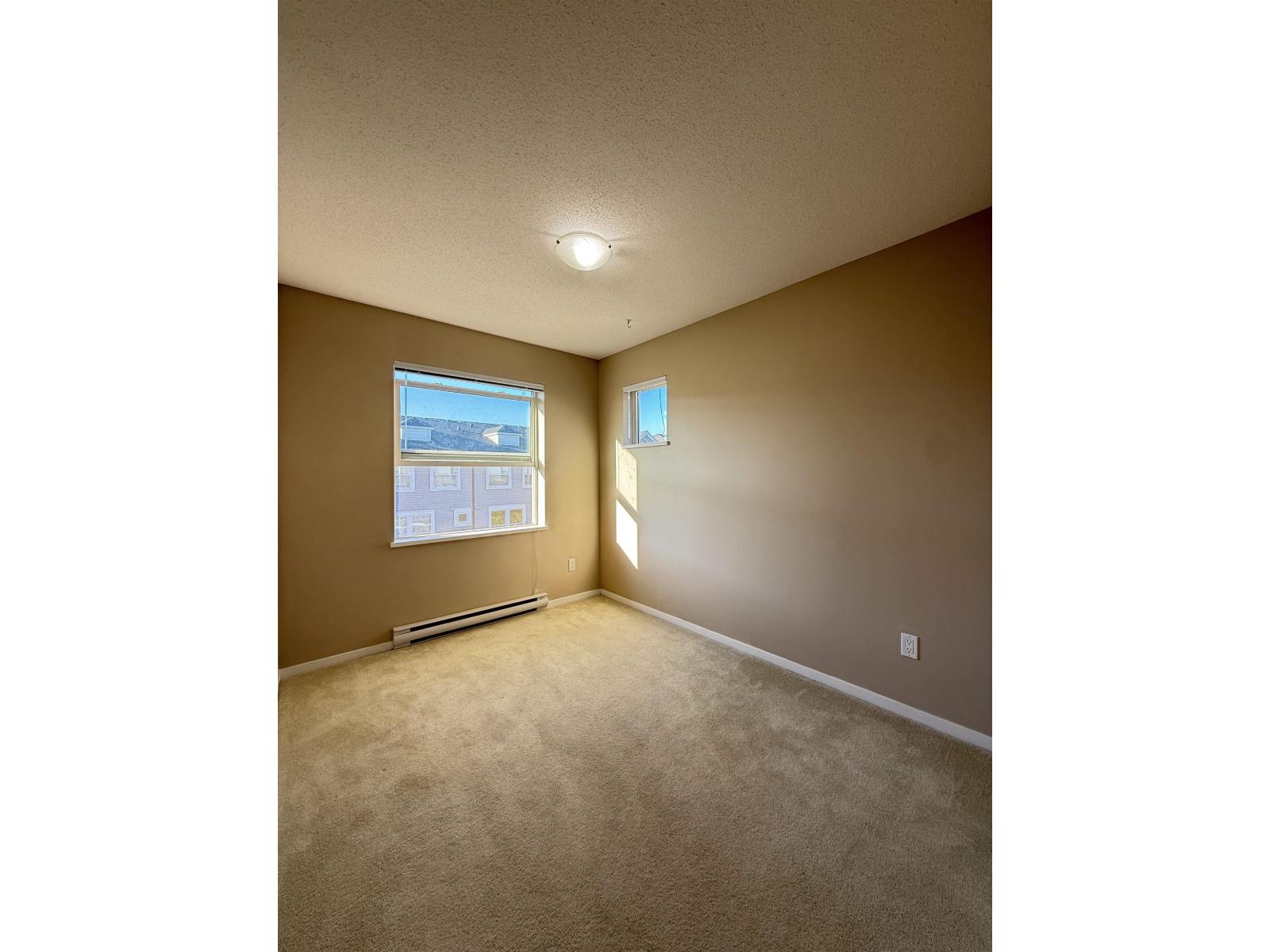 41 10415 Delsom Crescent Property Photo 12
