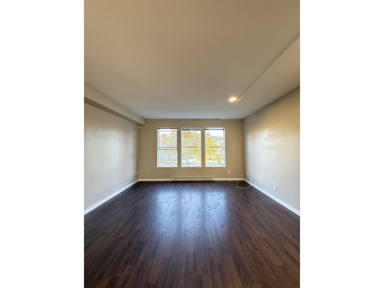 41 10415 Delsom Crescent Property Photo 16