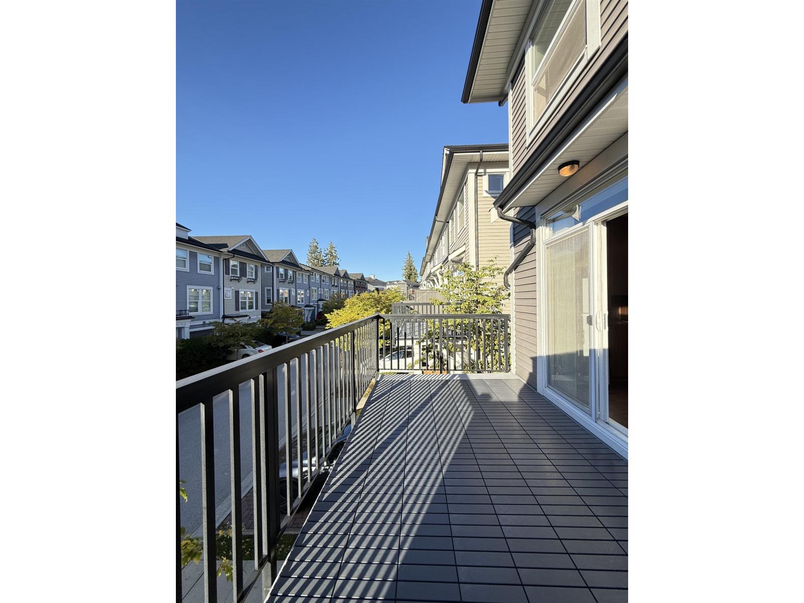 41 10415 Delsom Crescent Property Photo 25