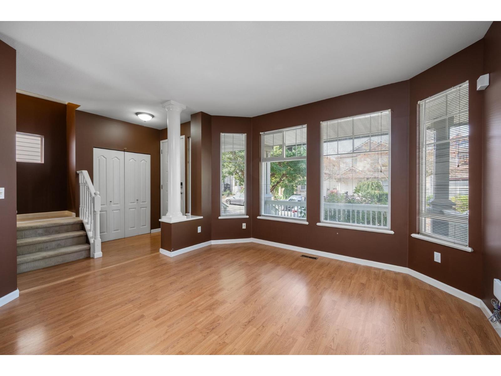 8692 207 Street Property Photo 17