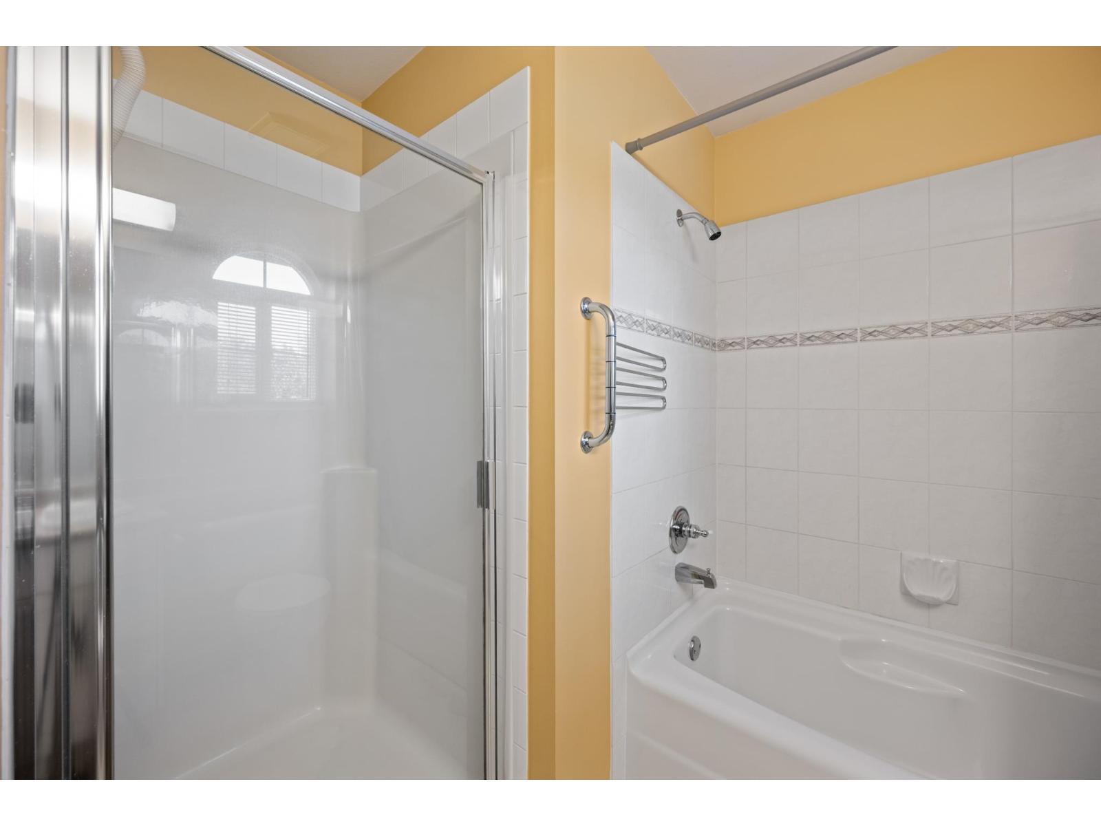 8692 207 Street Property Photo 24