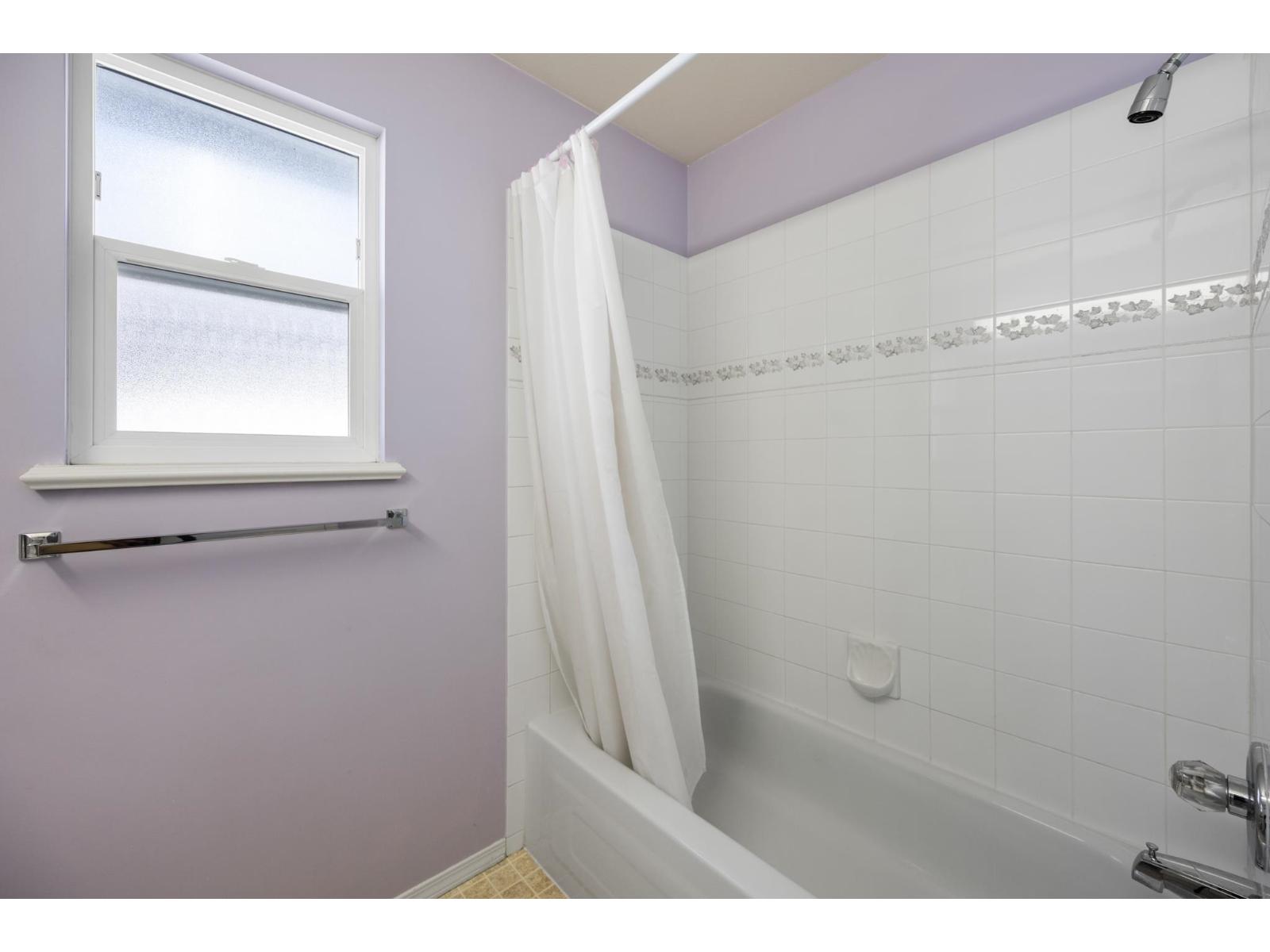 8692 207 Street Property Photo 30