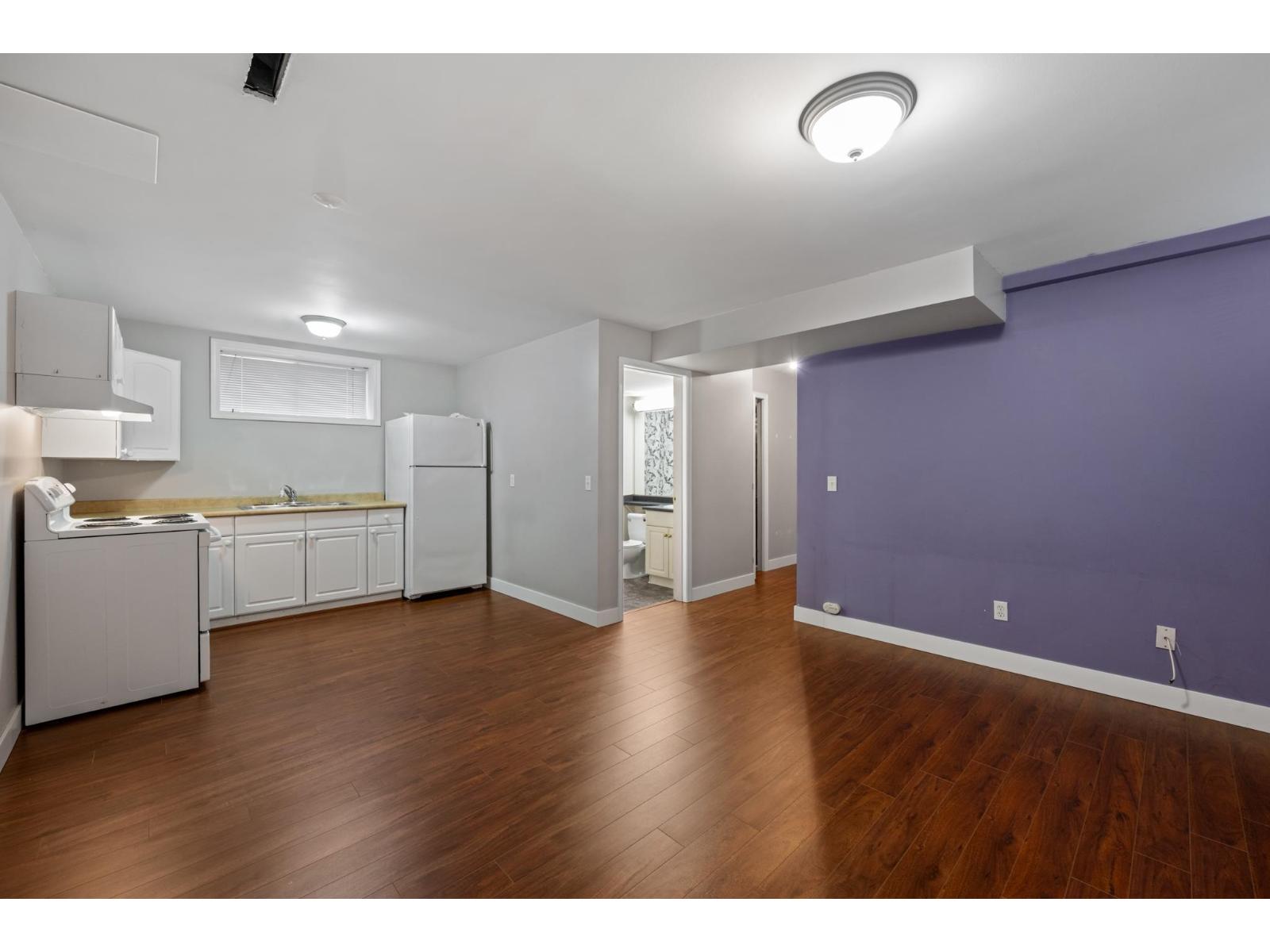 8692 207 Street Property Photo 35