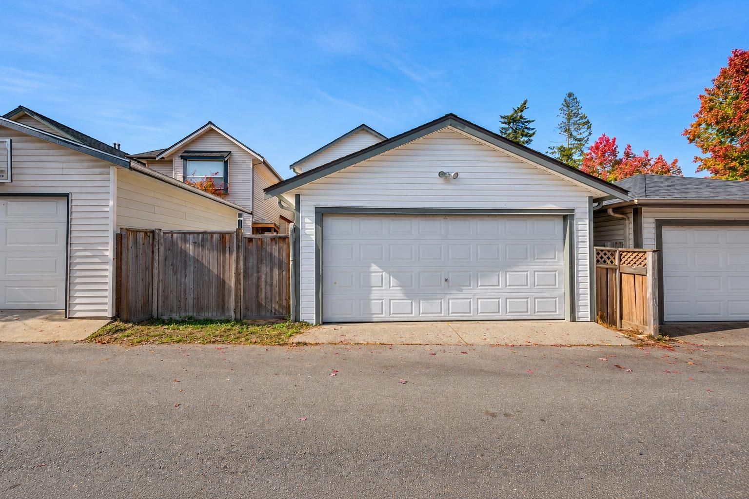 8692 207 Street Property Photo 38