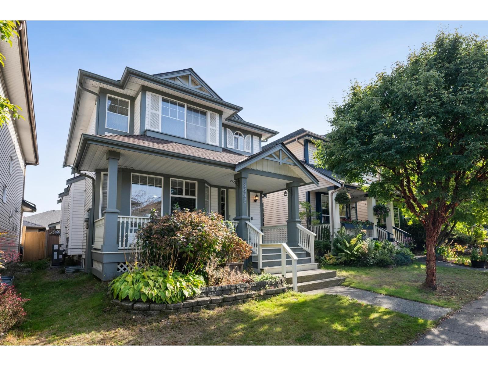 8692 207 Street Property Photo 39