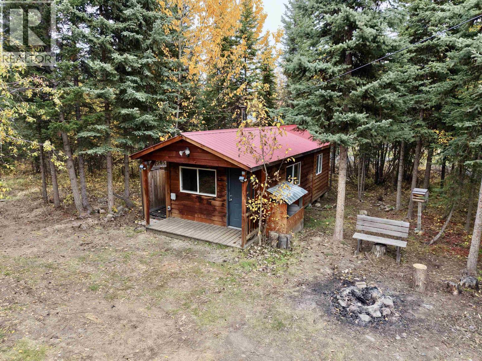 7603 Merlyn Road Property Photo 2