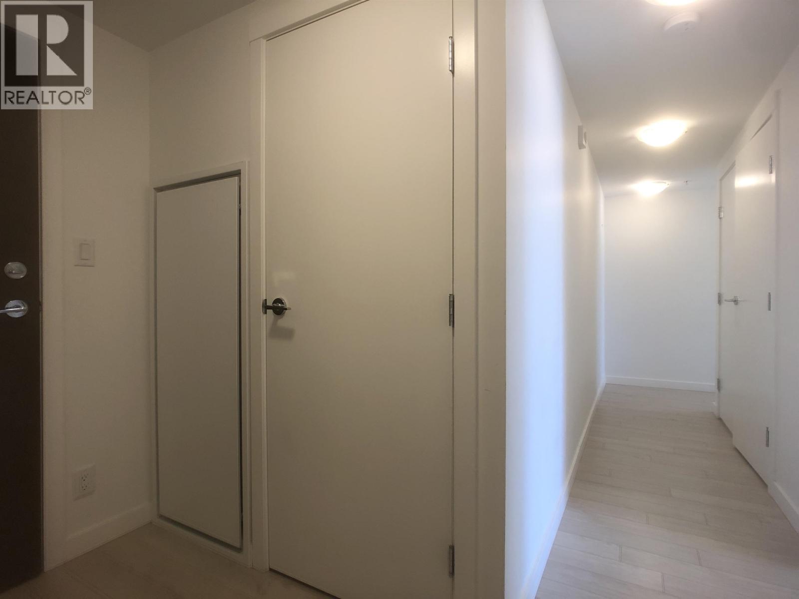 1107 7708 Alderbridge Way Property Photo 2