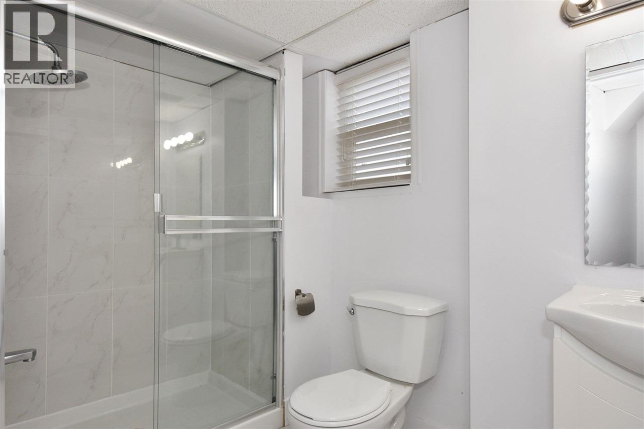 776 E 63rd Avenue Property Photo 13