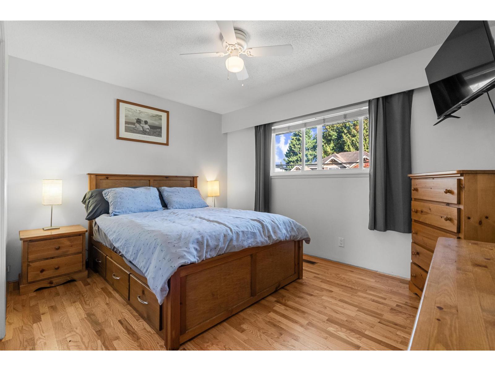 8203 109b Street Property Photo 8
