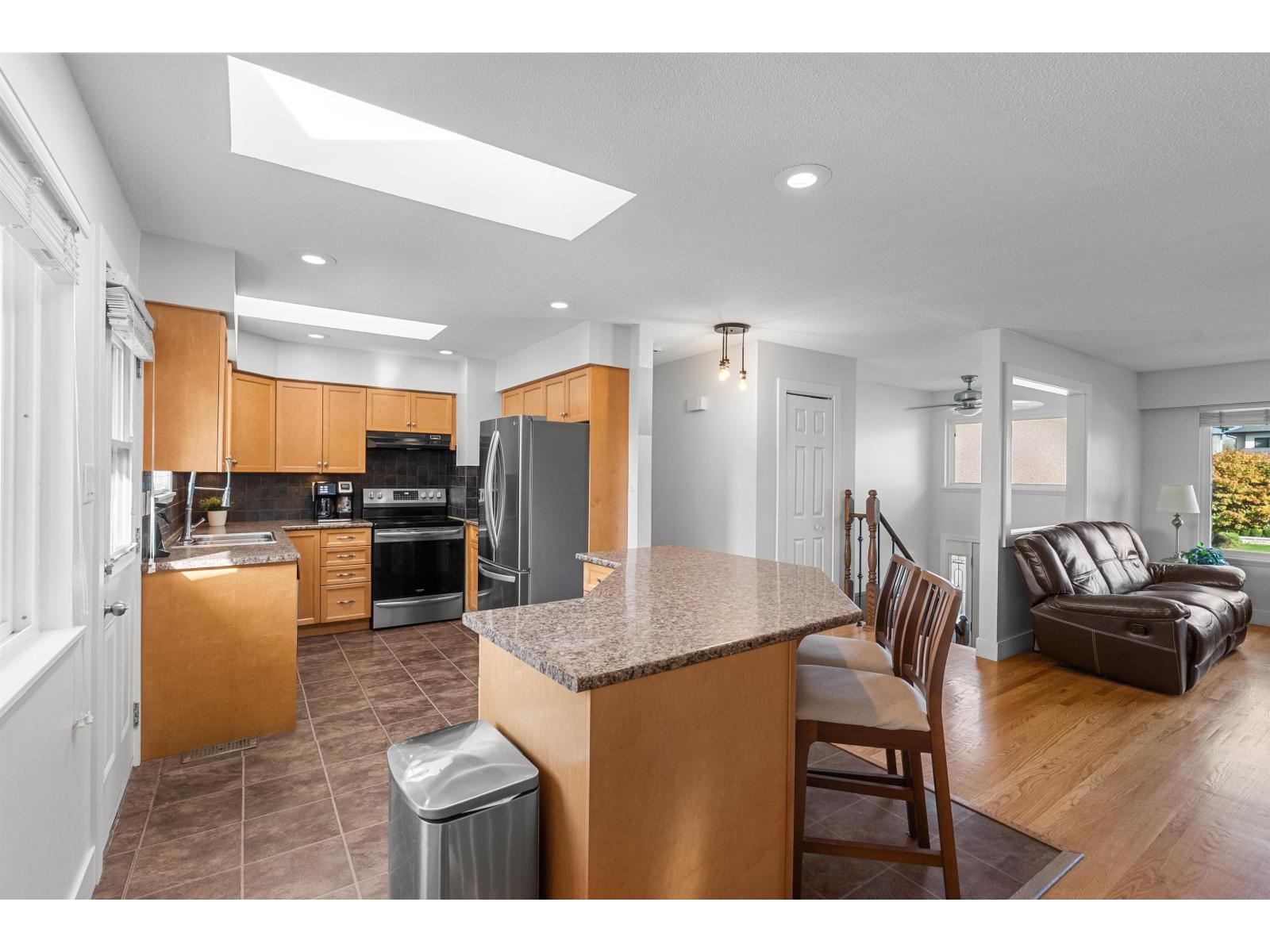 8203 109b Street Property Photo 15