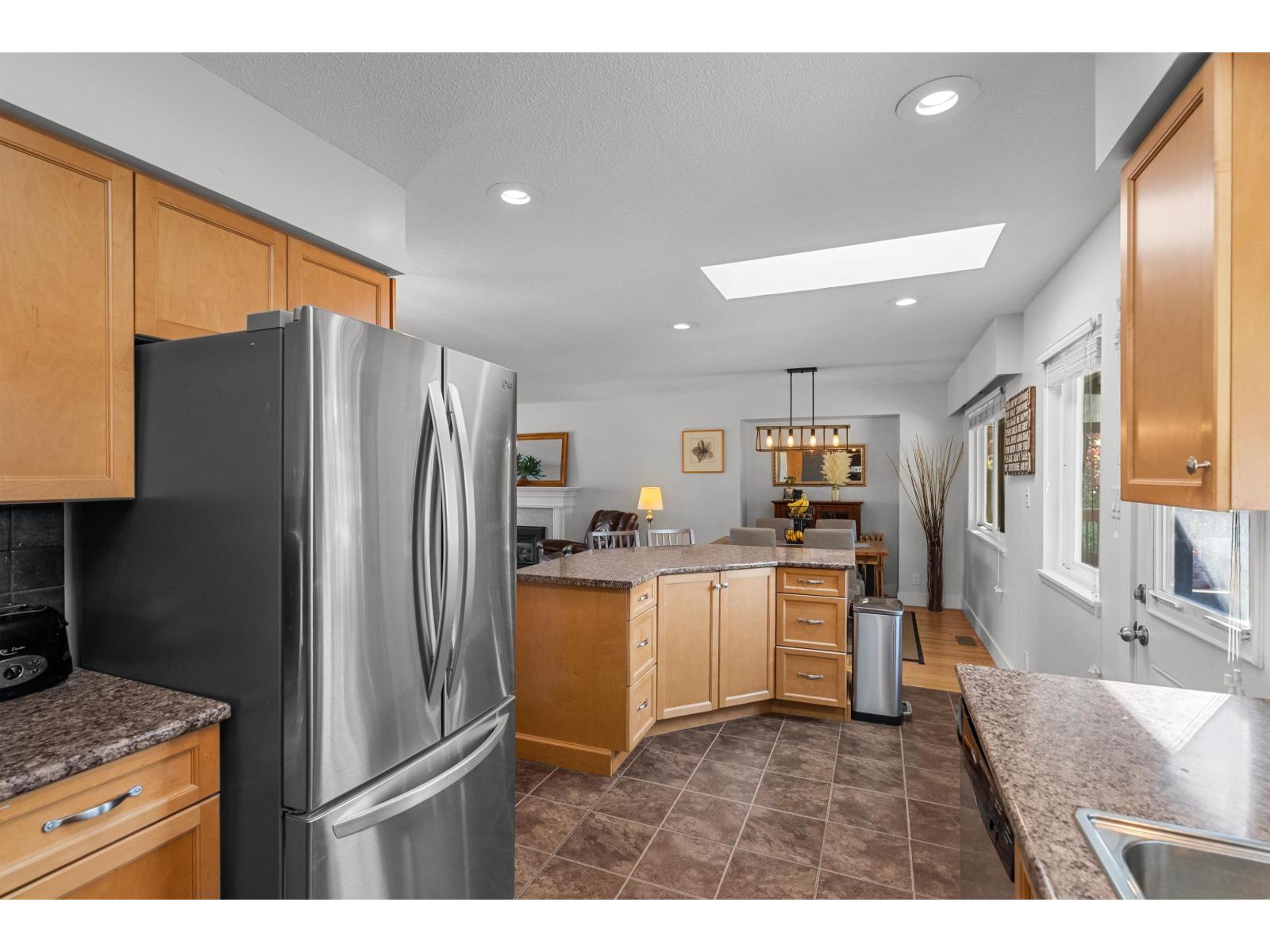 8203 109b Street Property Photo 17