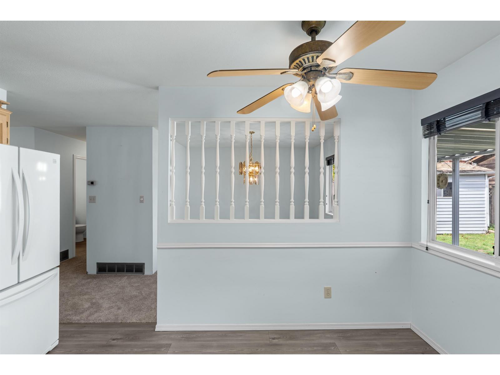 26439 28 Avenue Property Photo 14