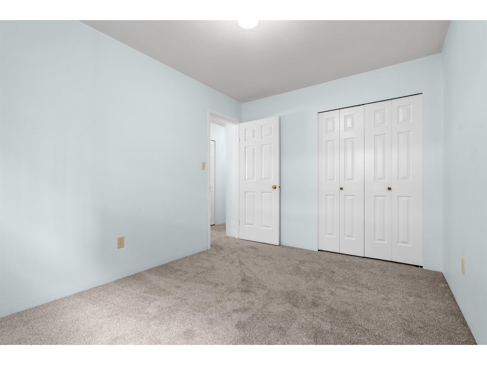 26439 28 Avenue Property Photo 21