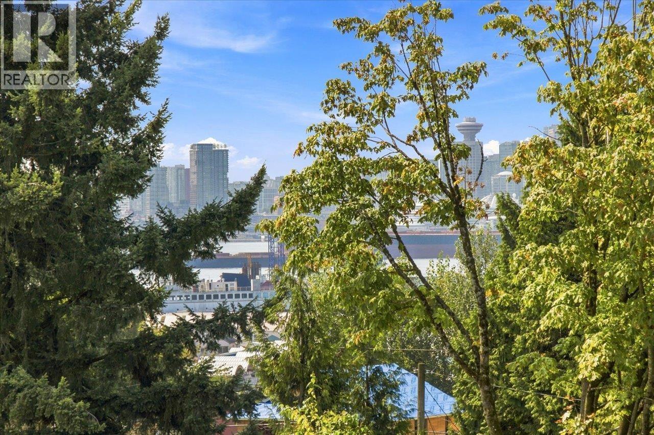 202 212 Forbes Avenue Property Photo 12