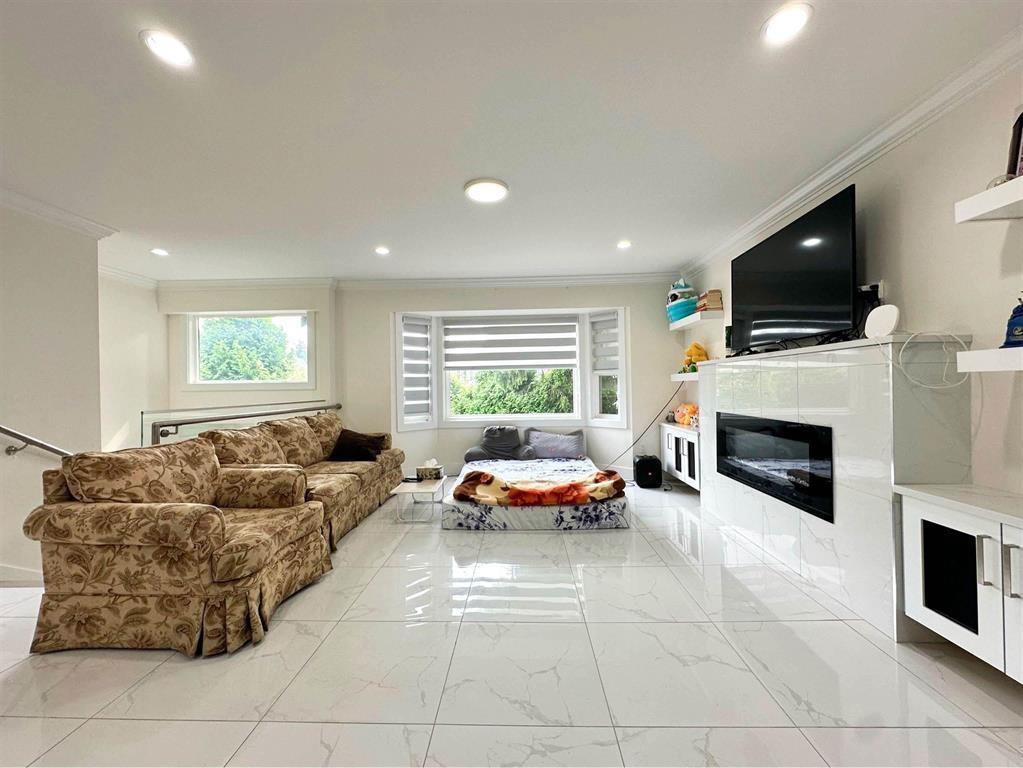 13017 64 Avenue Property Photo 4