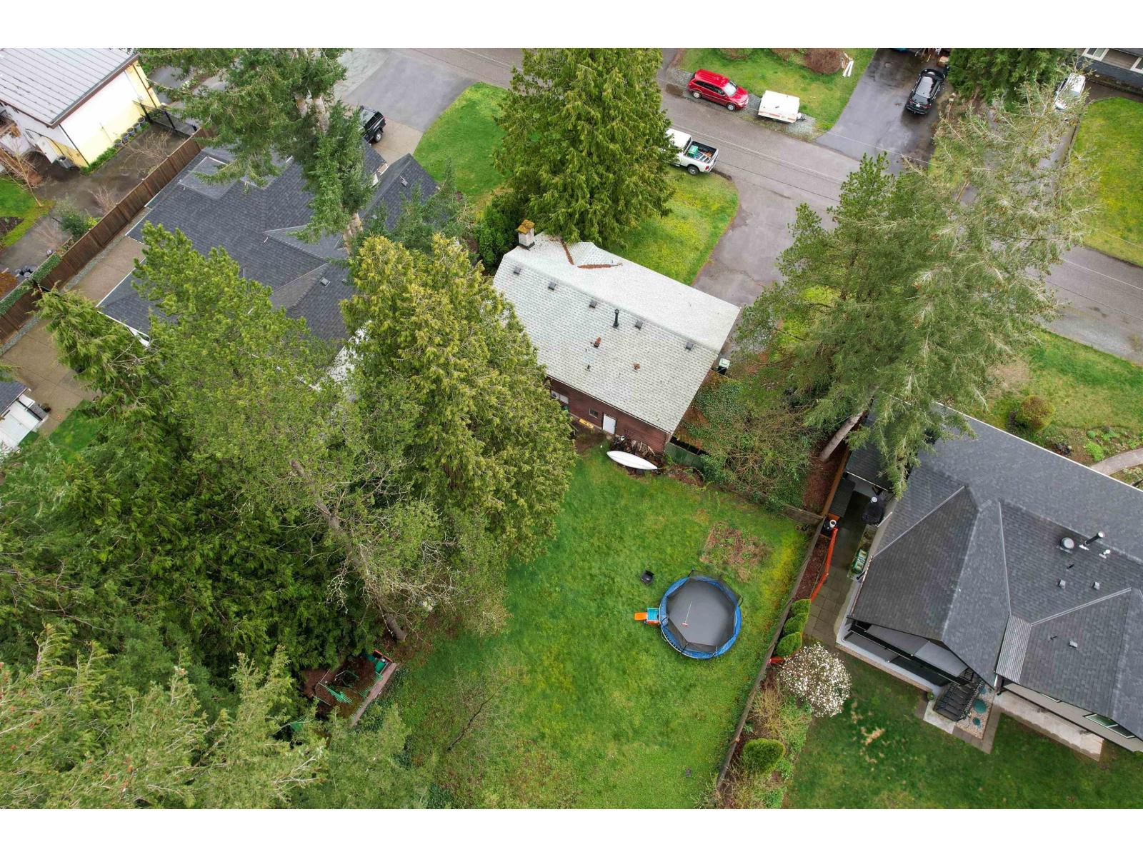 4047 204b Street Property Photo 5