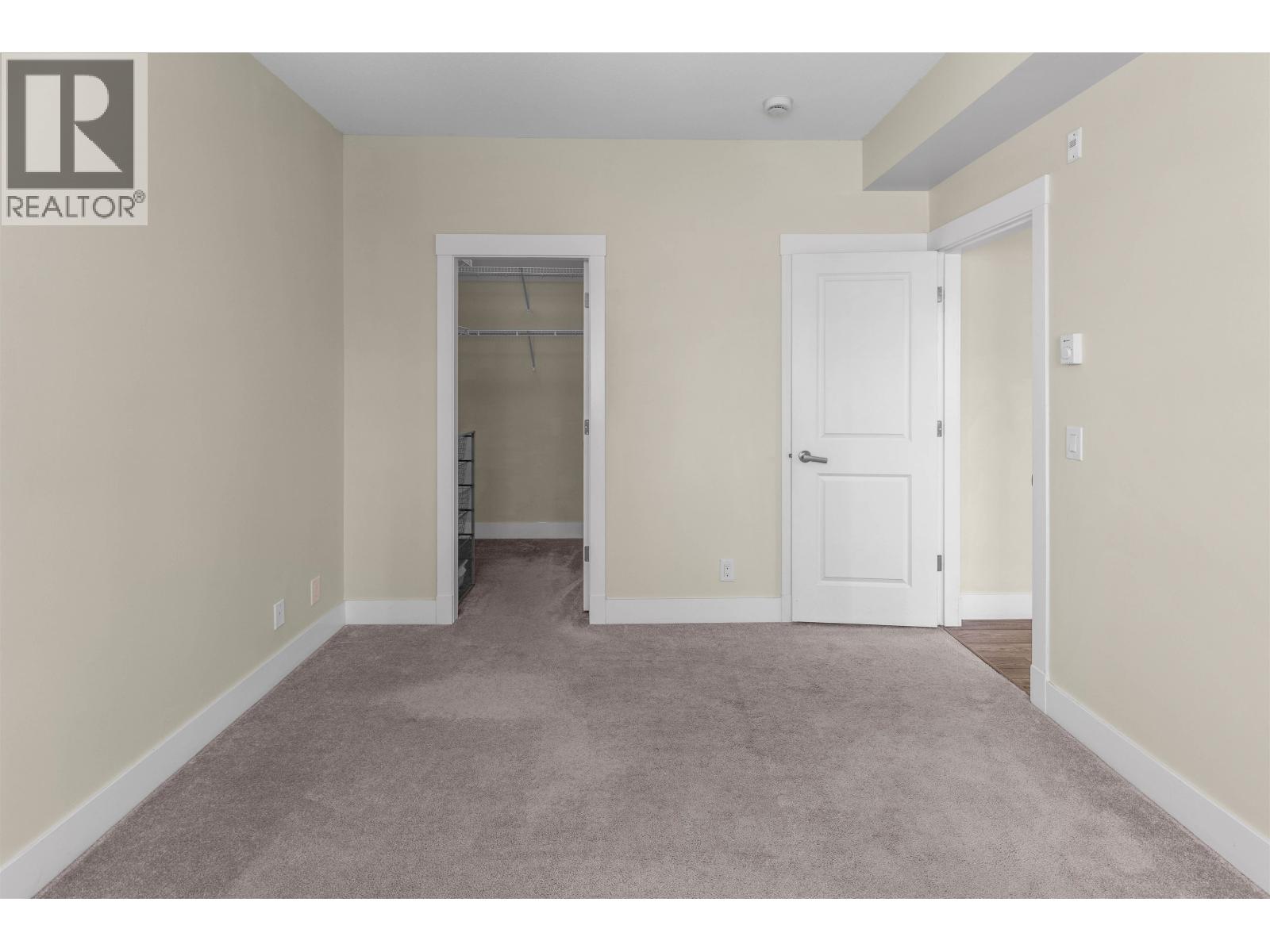 311 22327 River Road Property Photo 21