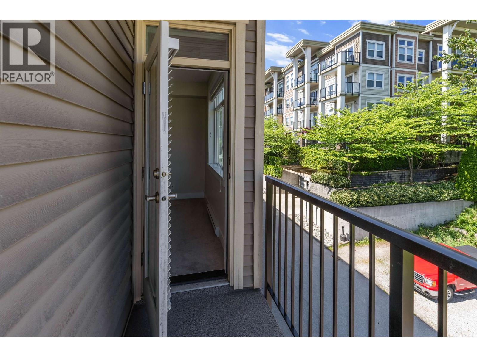 311 22327 River Road Property Photo 23