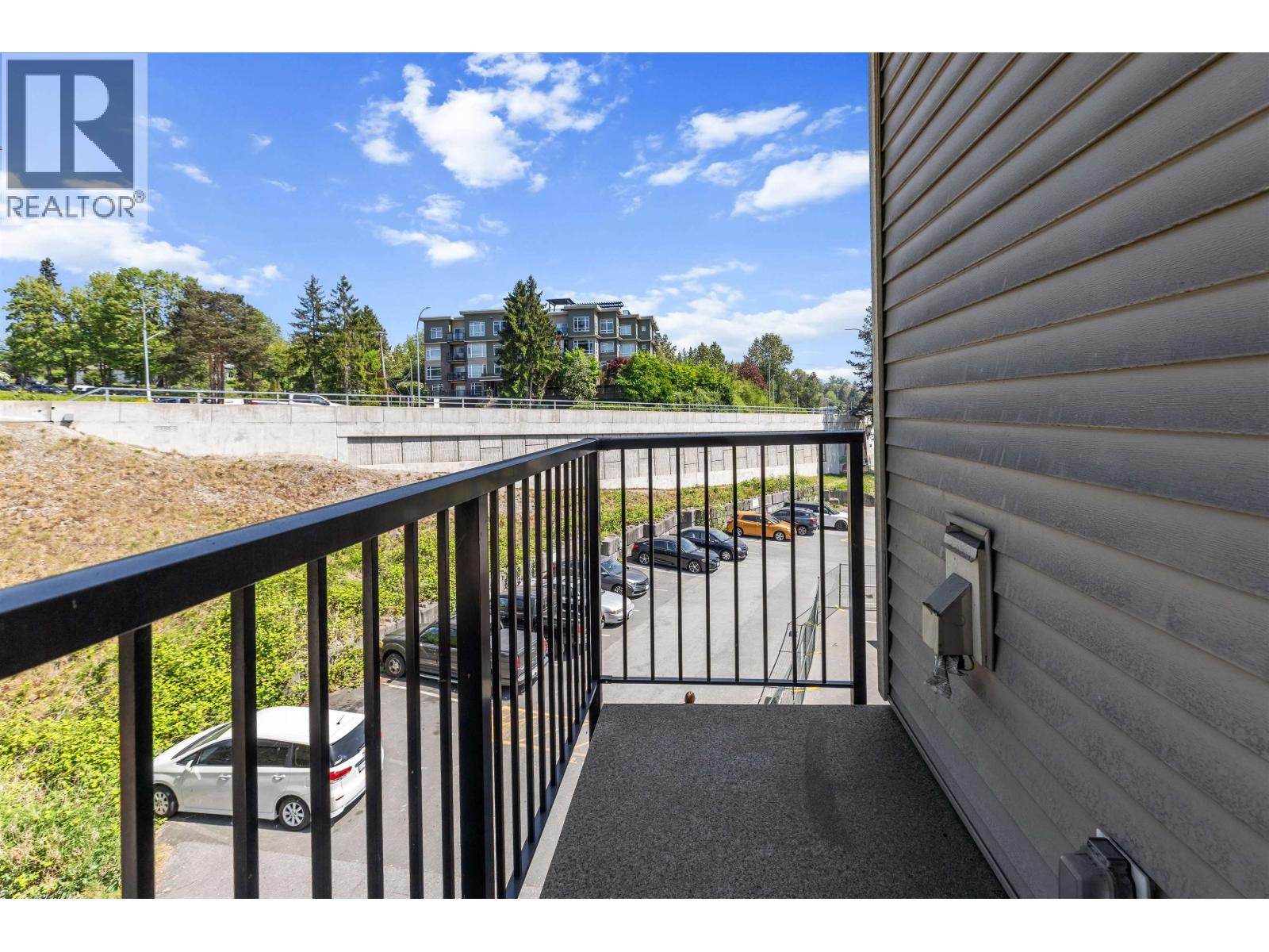 311 22327 River Road Property Photo 24