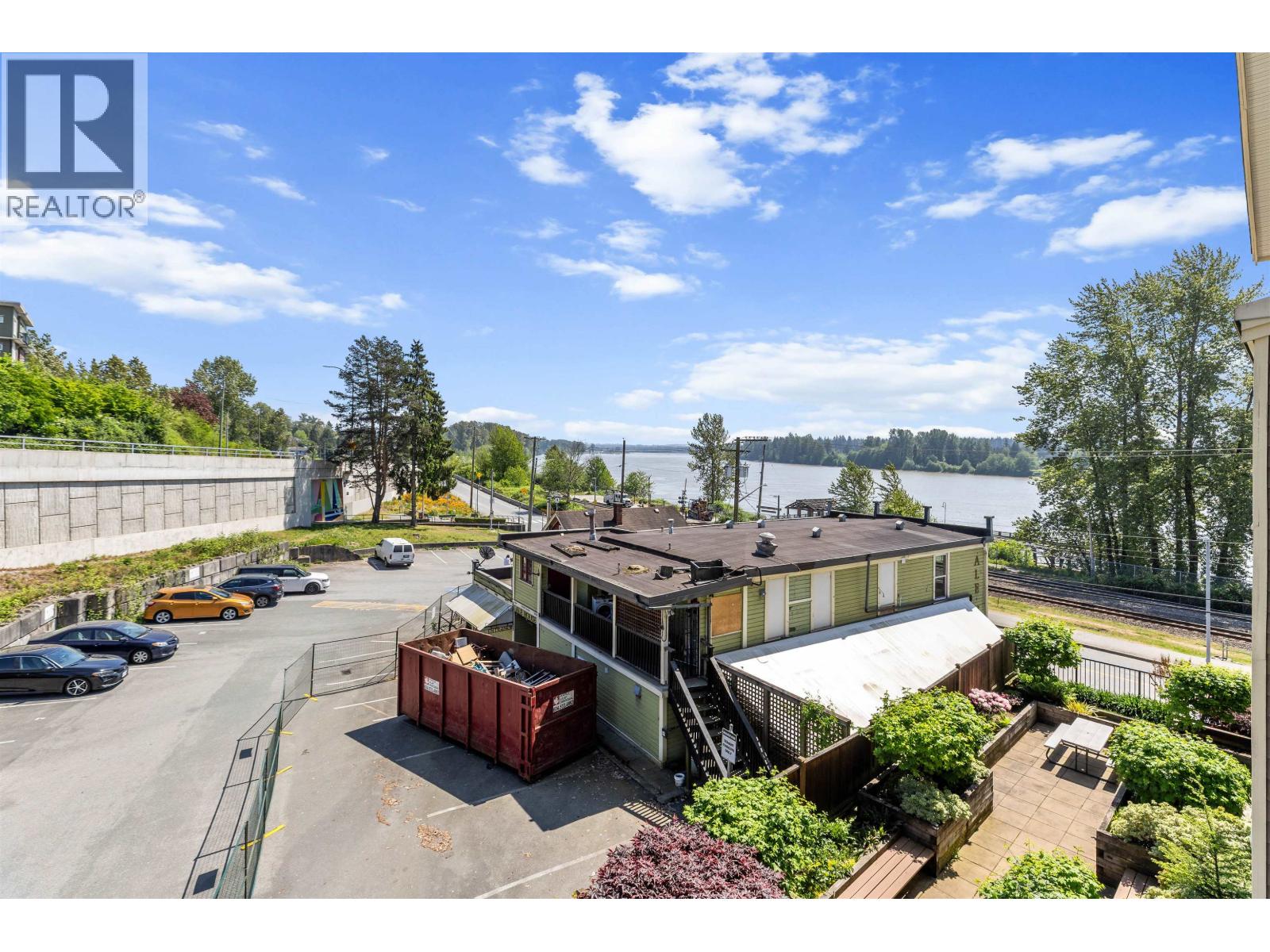 311 22327 River Road Property Photo 25