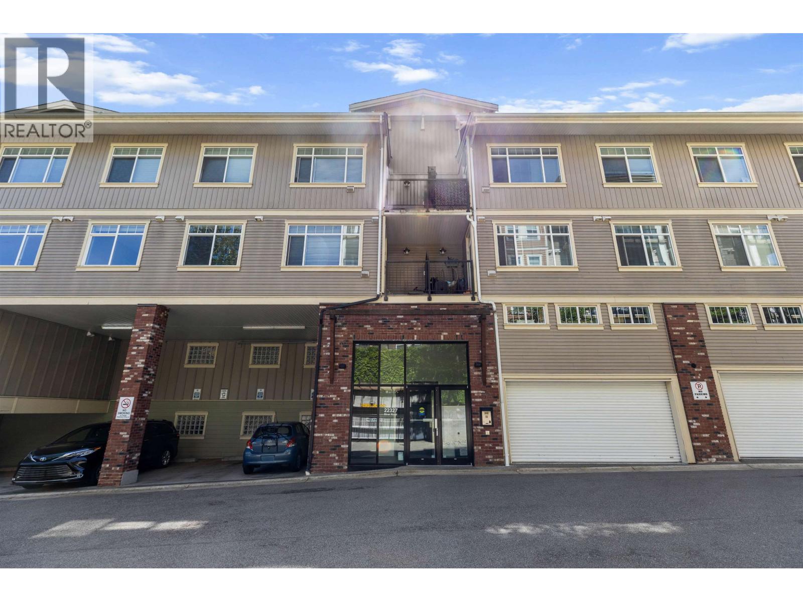 311 22327 River Road Property Photo 27