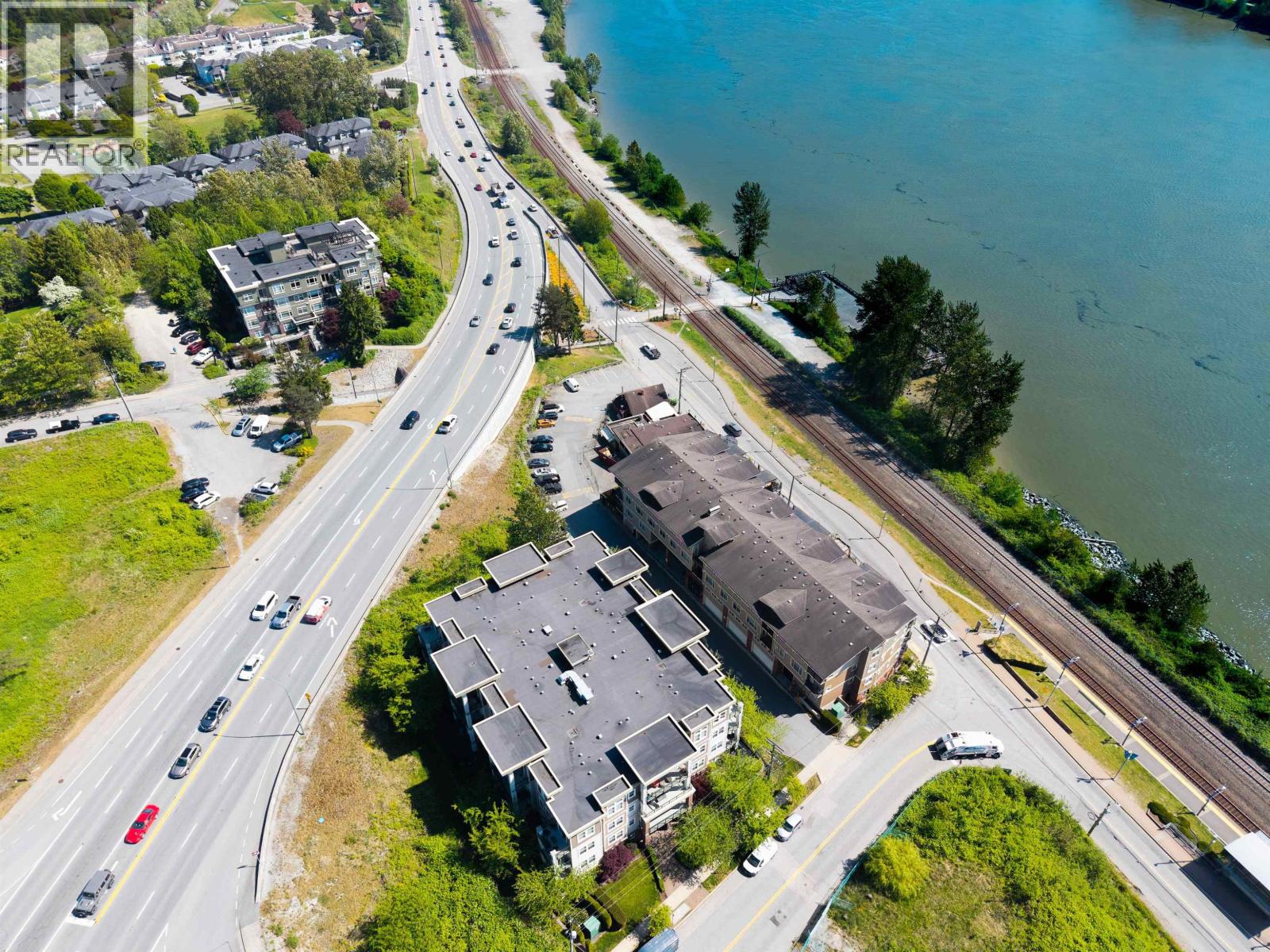 311 22327 River Road Property Photo 31