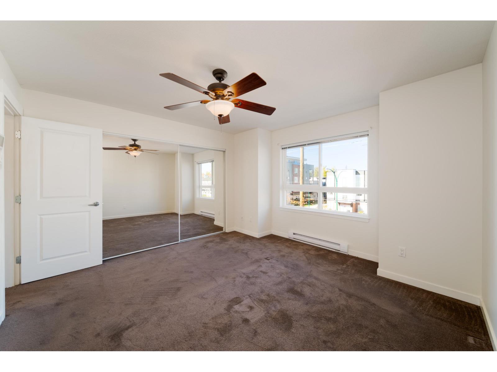 54 7155 189 Street Property Photo 25