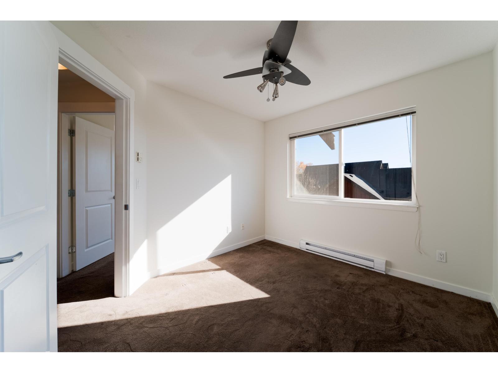 54 7155 189 Street Property Photo 28