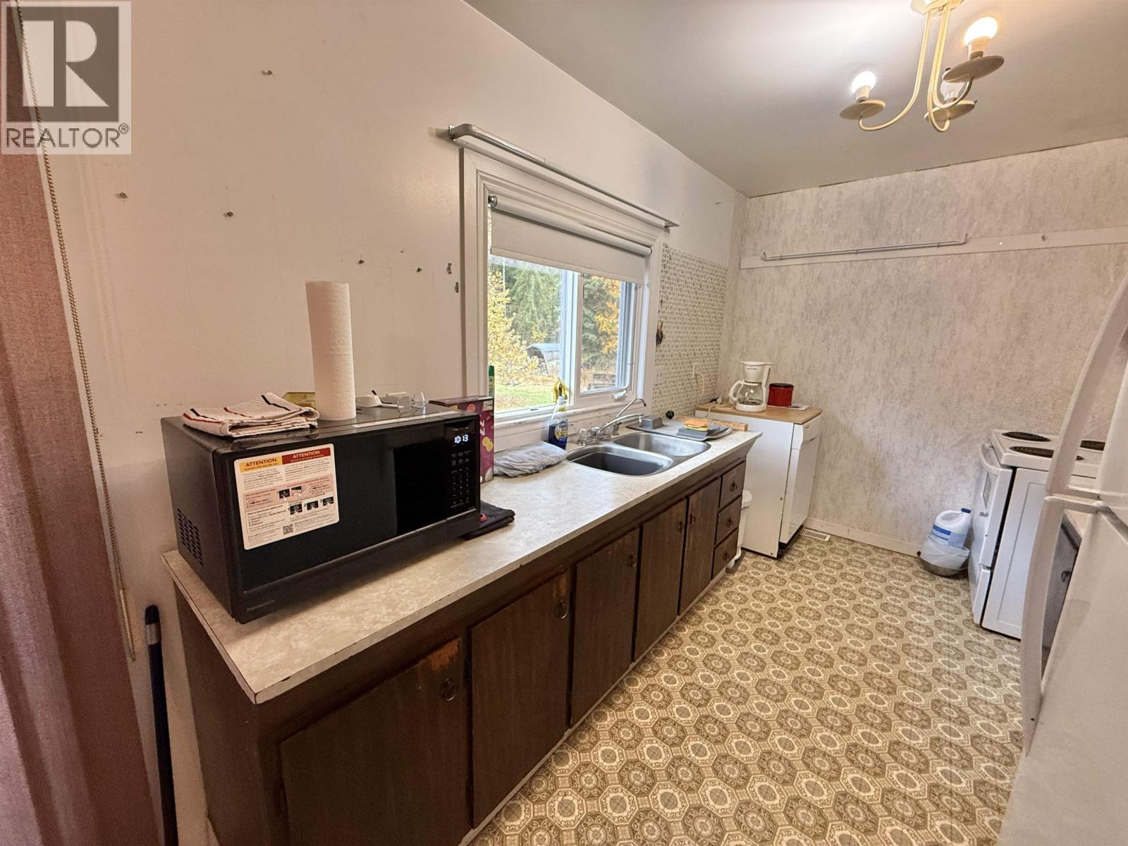 2064 West Fraser Road Property Photo 12