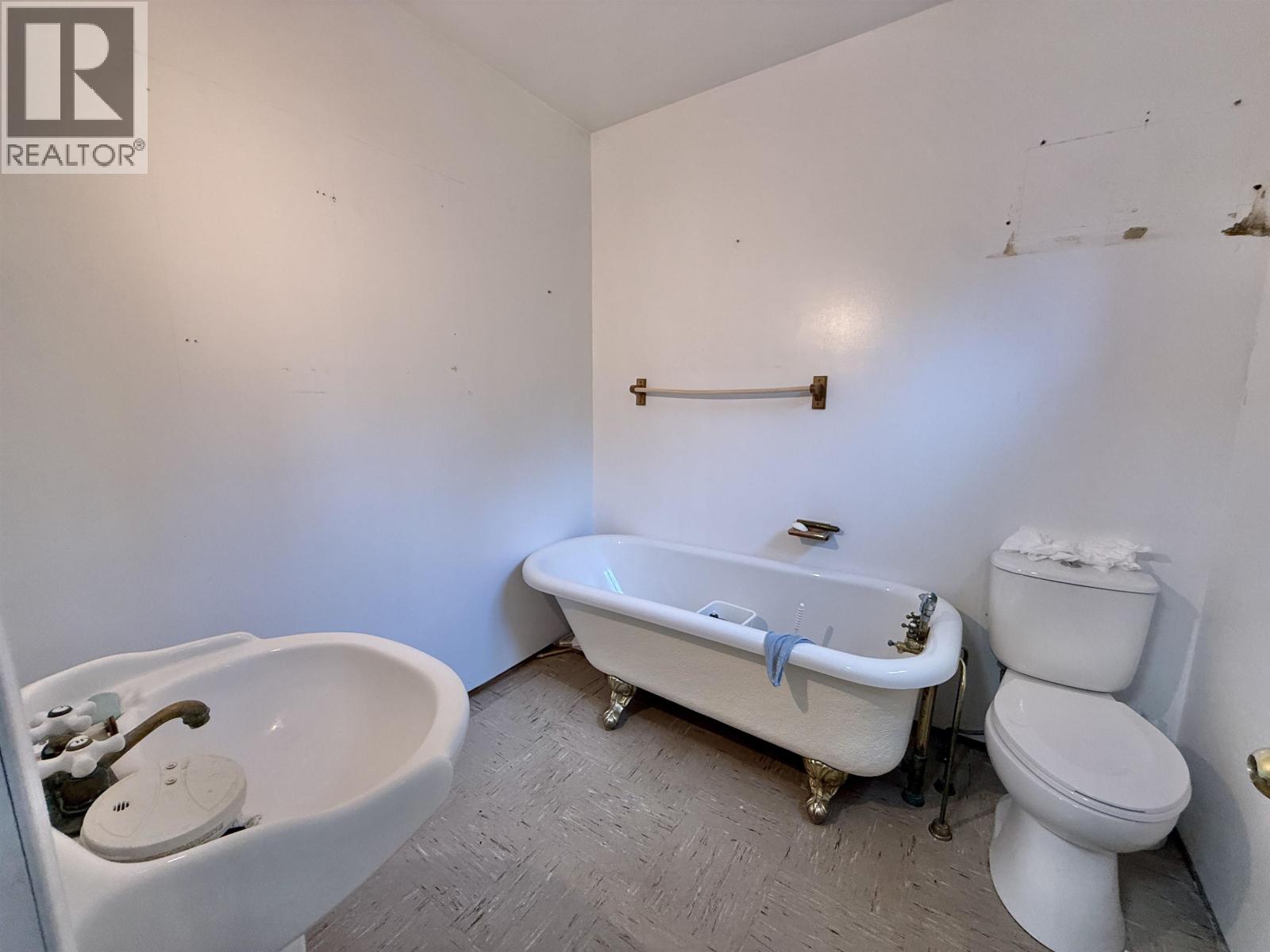 2064 West Fraser Road Property Photo 22