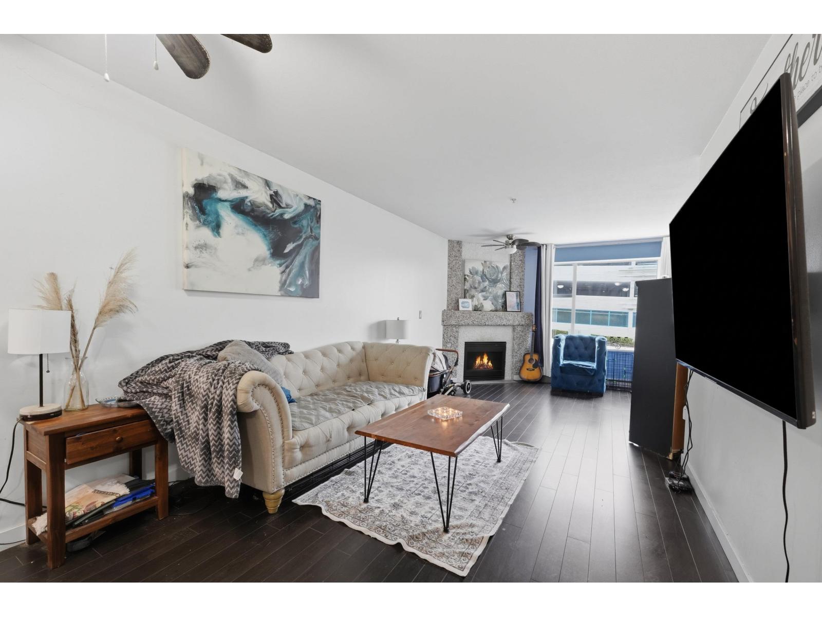 105 1153 Vidal Street Property Photo 2