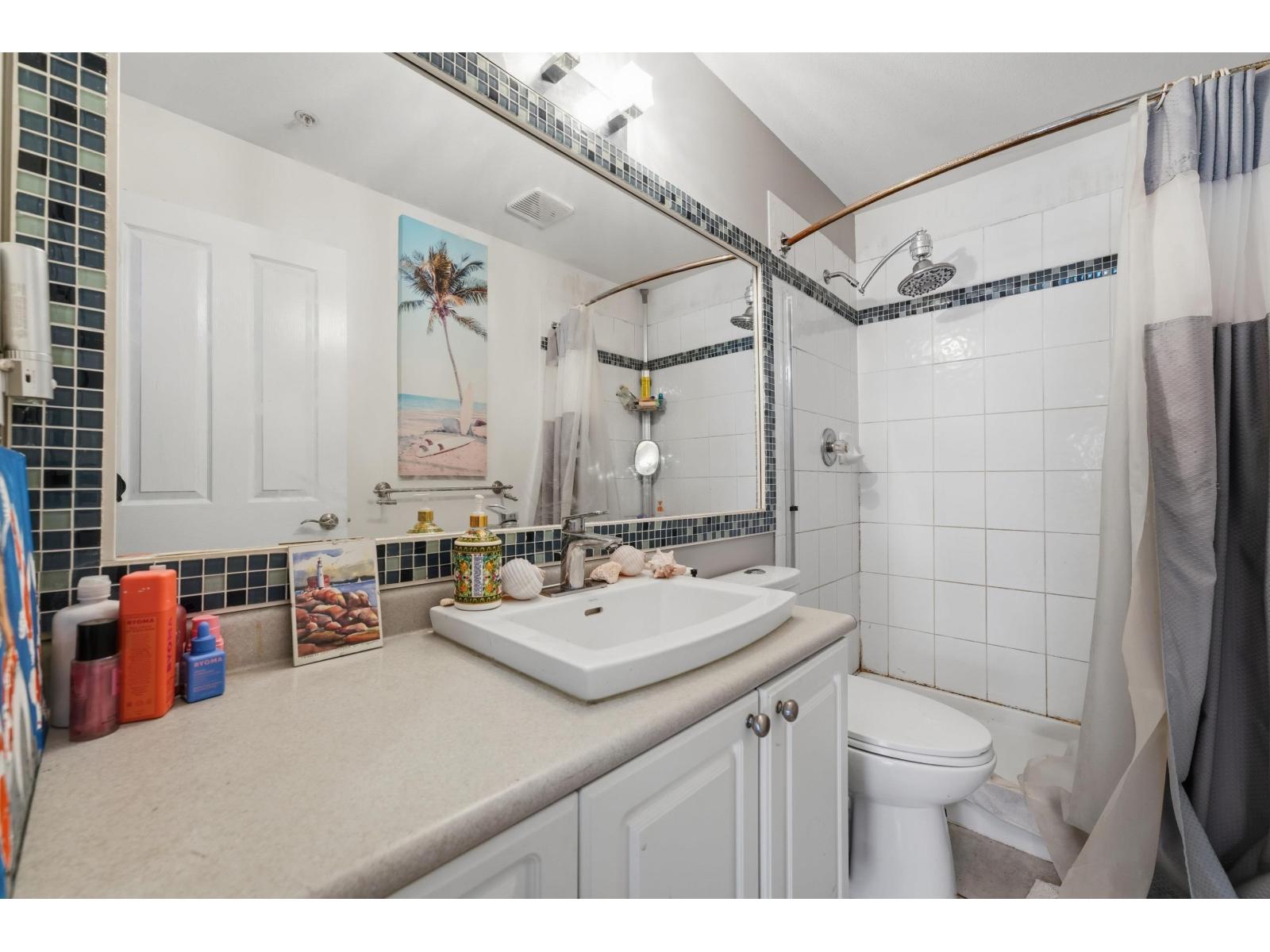 105 1153 Vidal Street Property Photo 19
