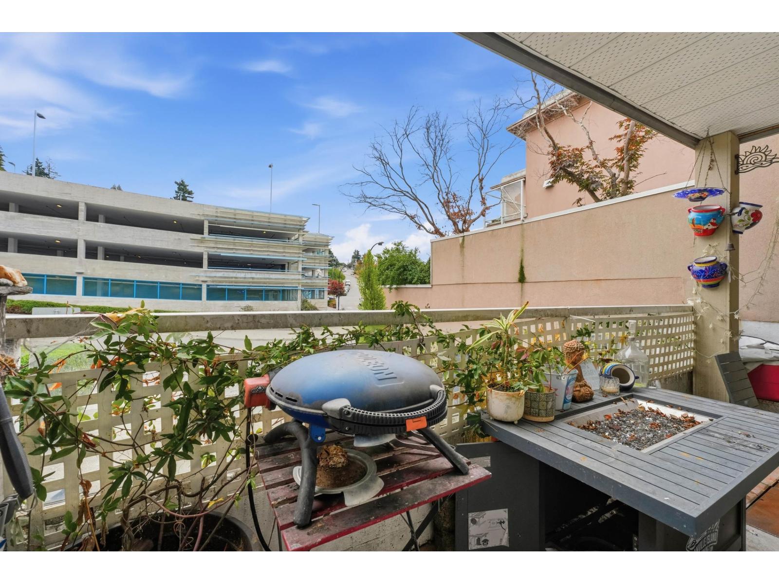 105 1153 Vidal Street Property Photo 22