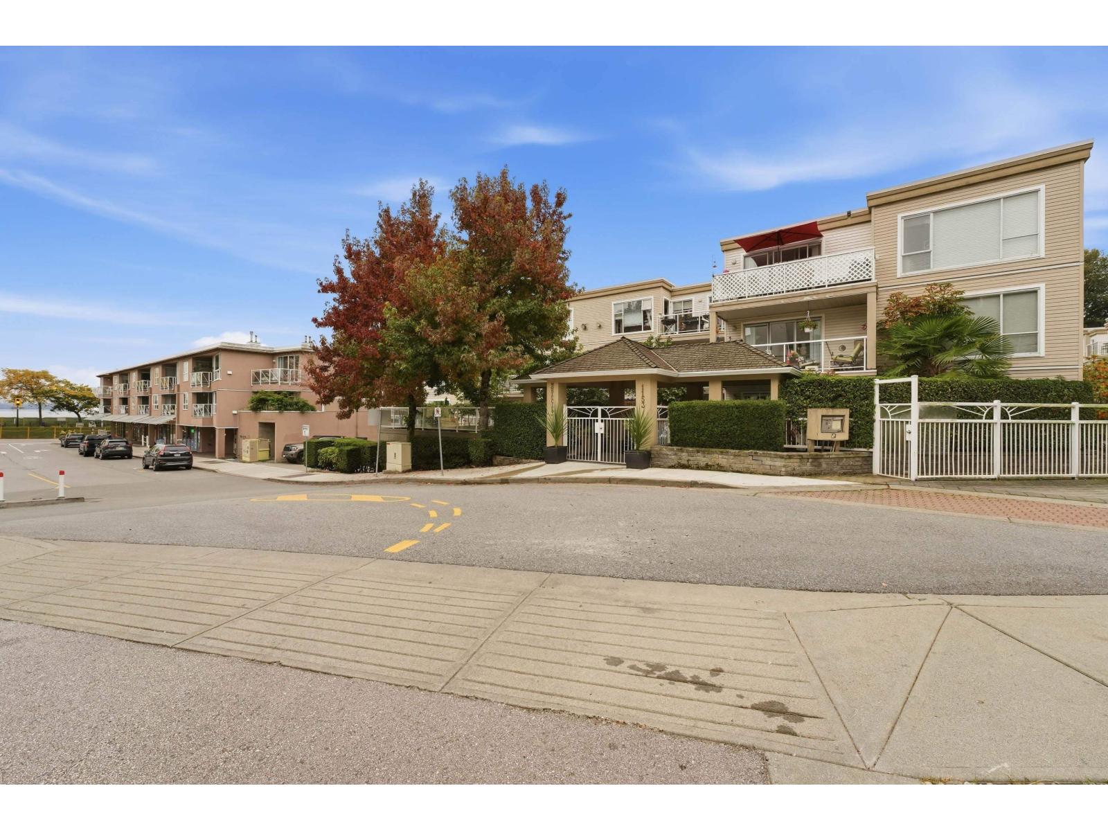 105 1153 Vidal Street Property Photo 29
