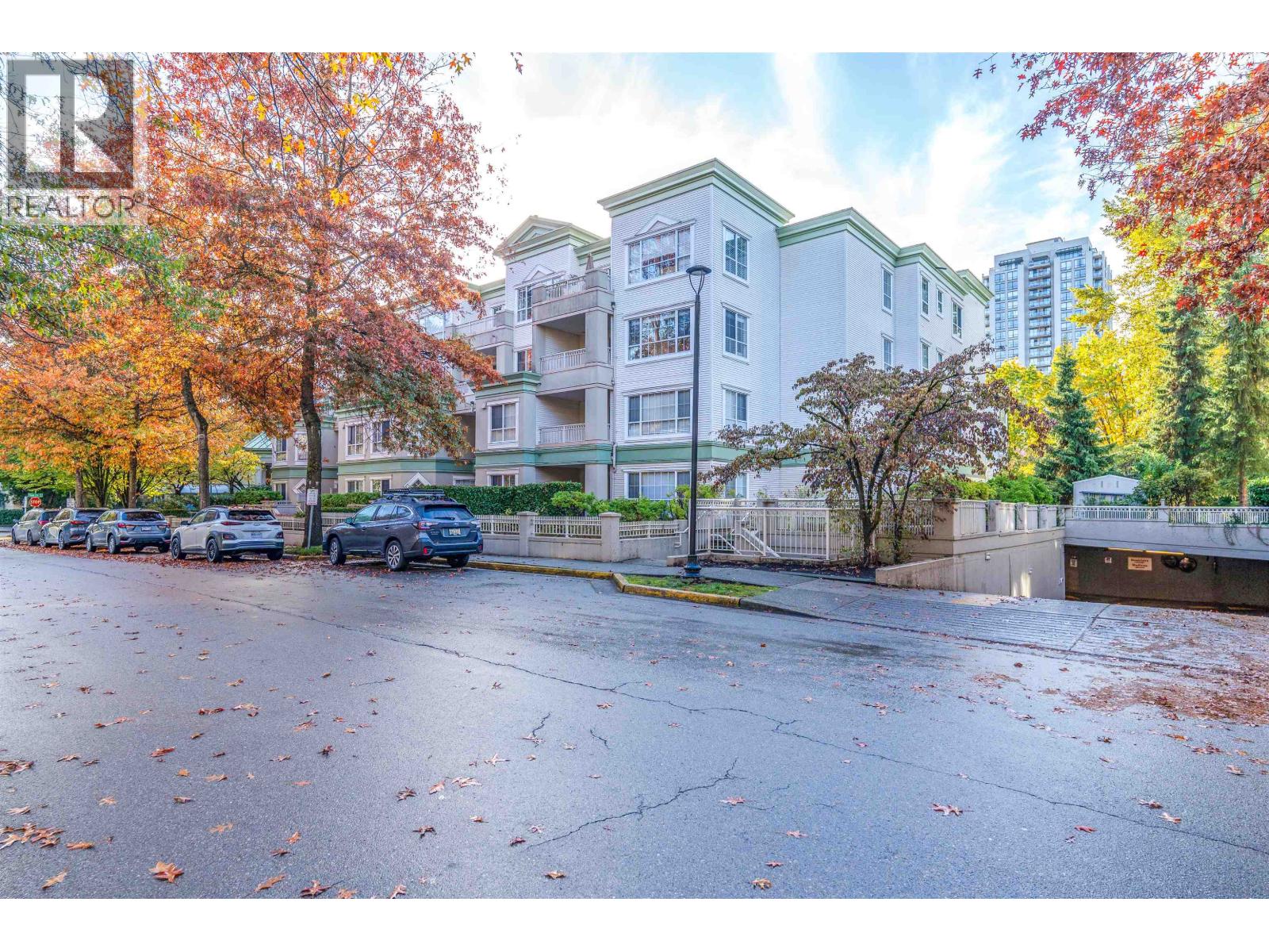 111 2990 Princess Crescent Property Photo 4