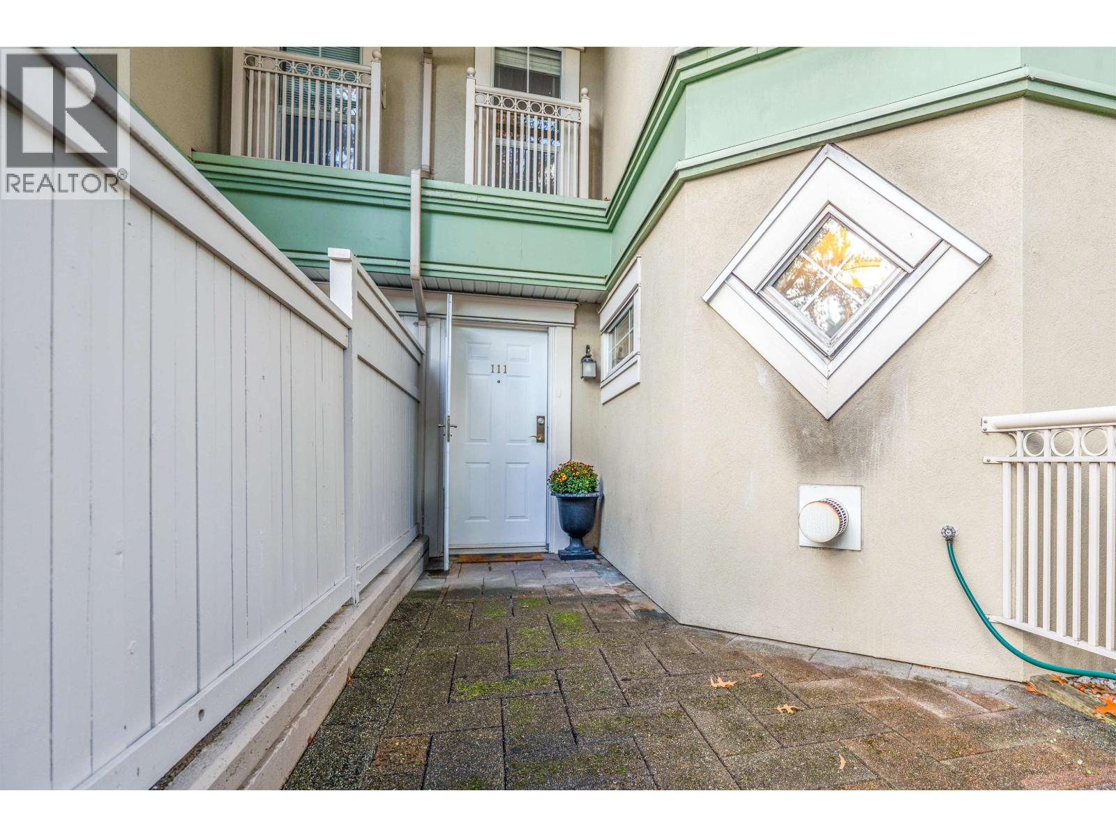 111 2990 Princess Crescent Property Photo 7