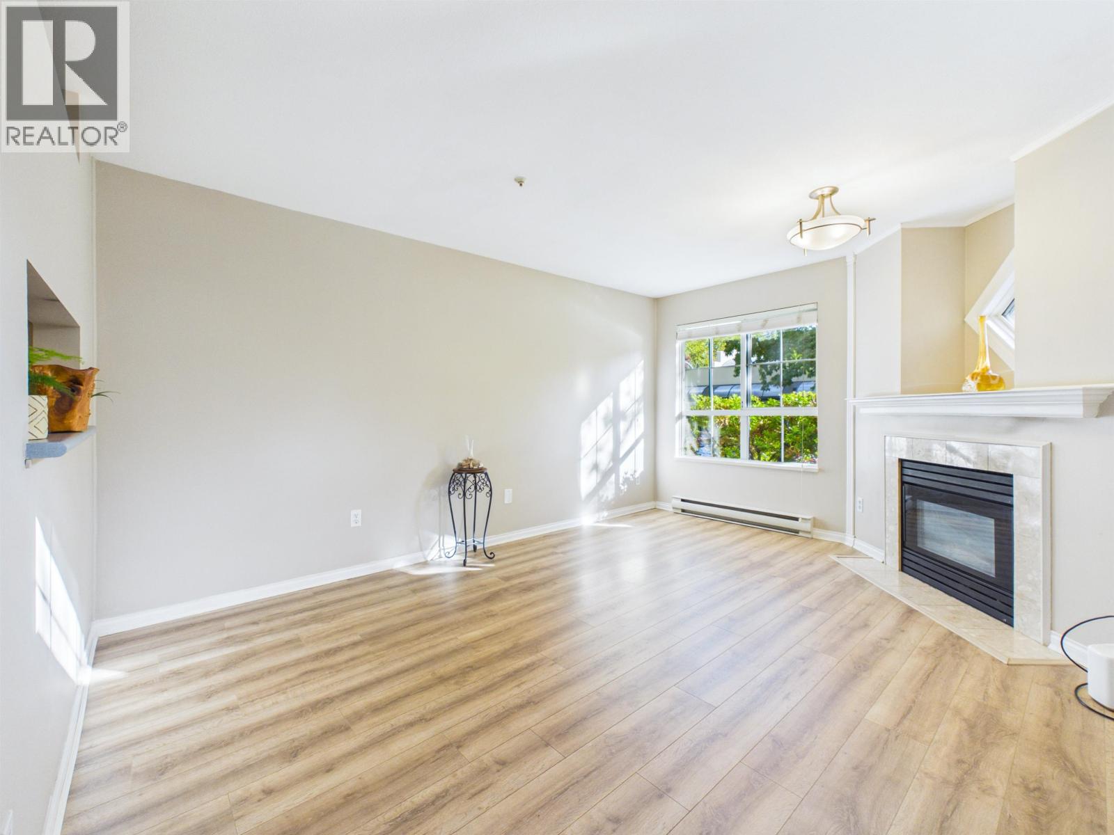 111 2990 Princess Crescent Property Photo 8