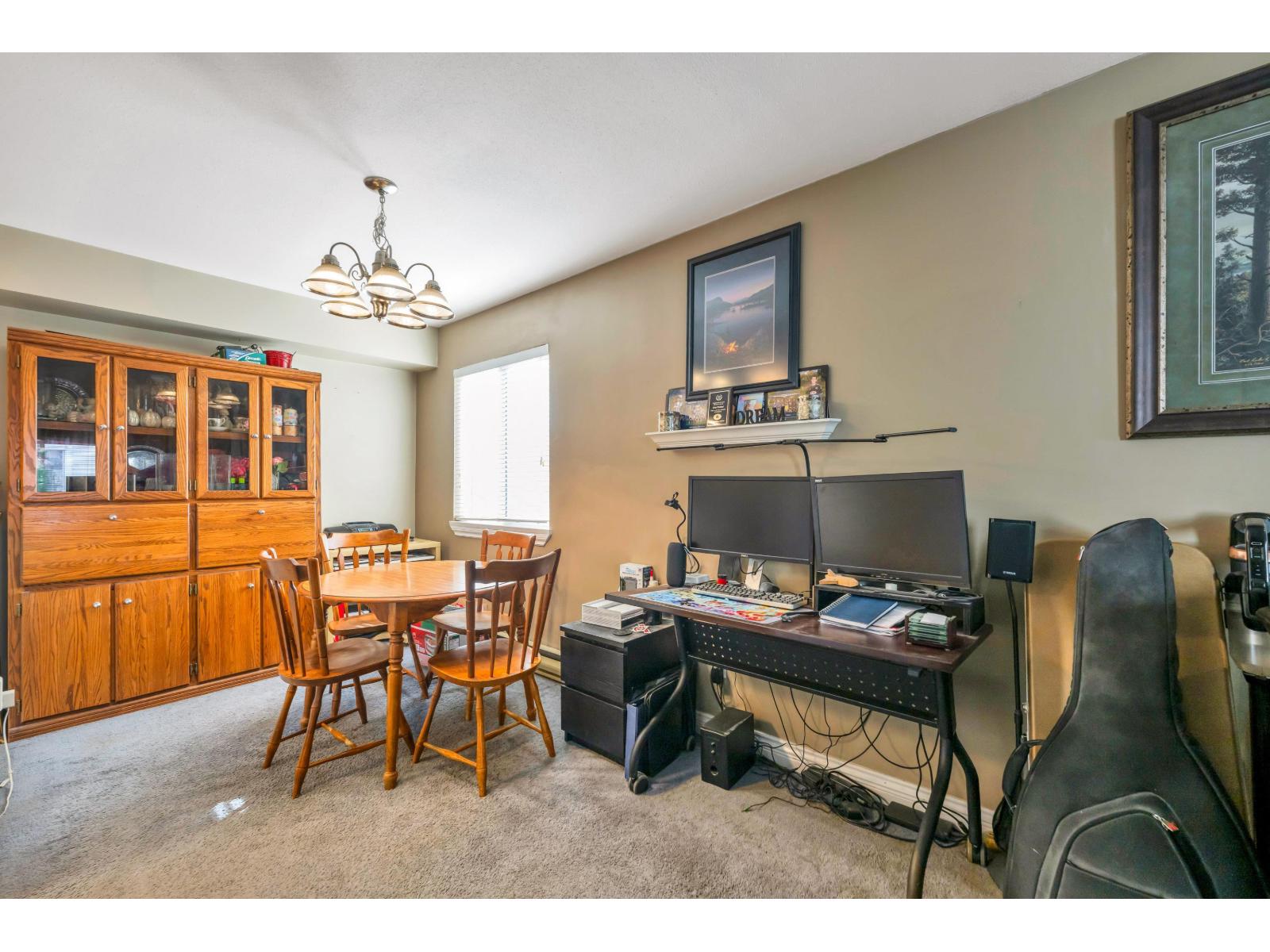 183 10077 156 Street Property Photo 6
