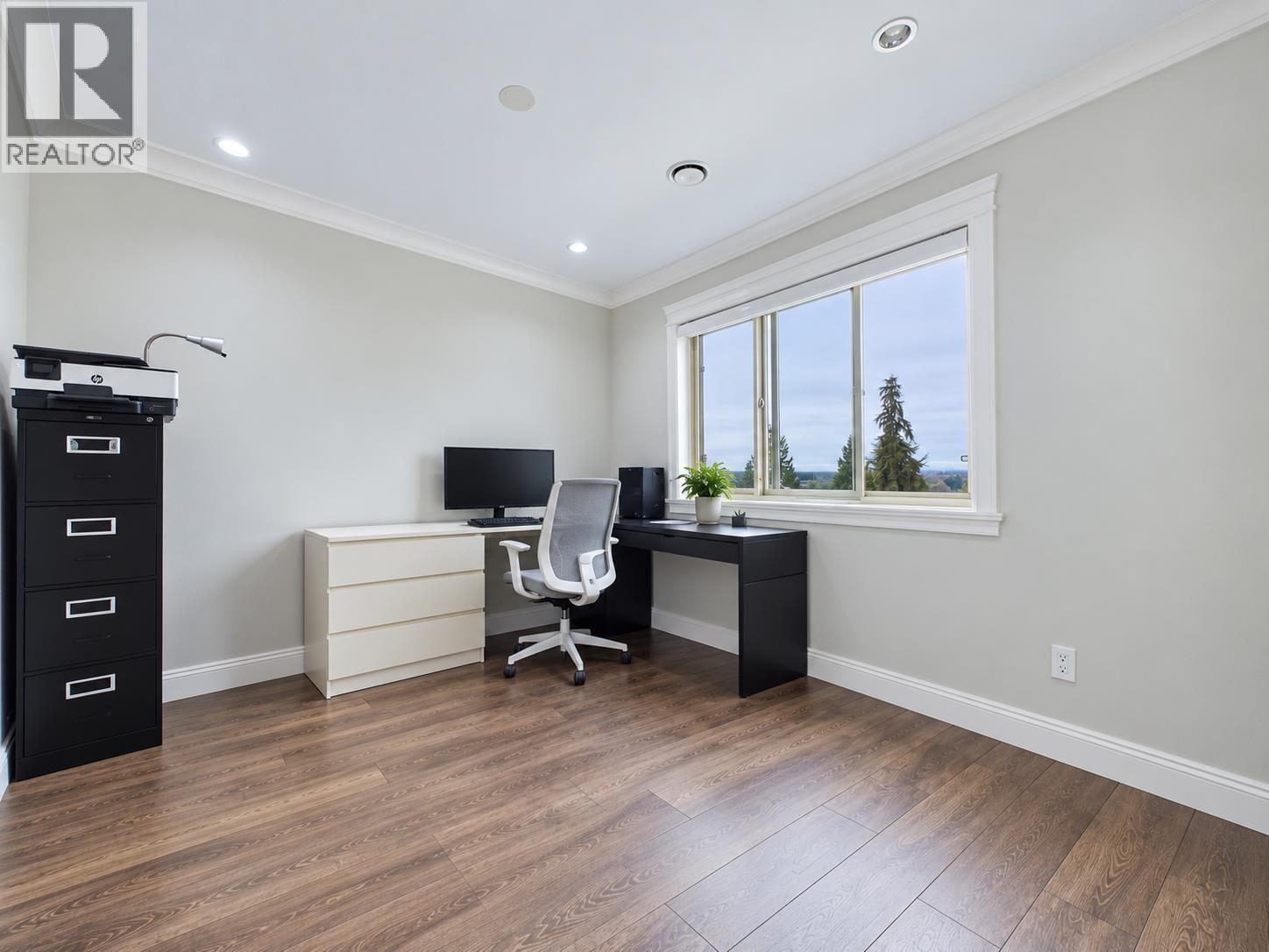 5410 Patrick Street Property Photo 17